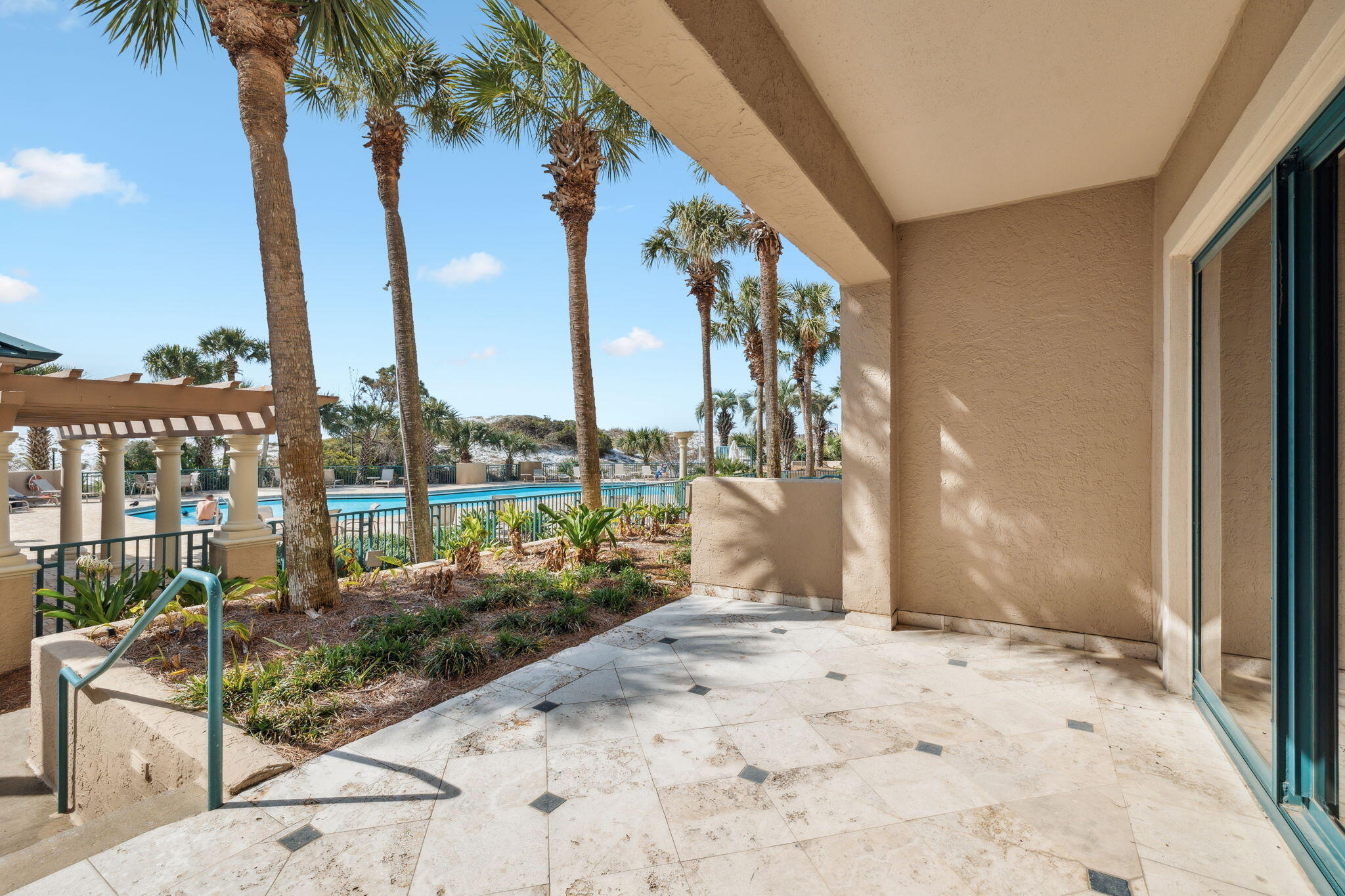 SOUTHWINDS I - Residential