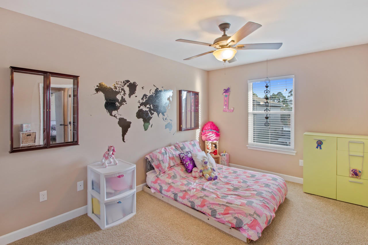 SUMMERWOOD - Residential