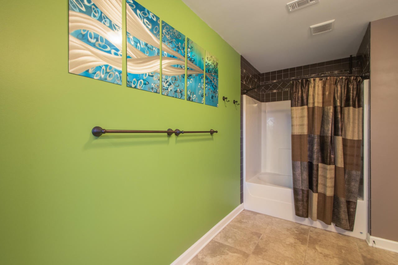 SUMMERWOOD - Residential