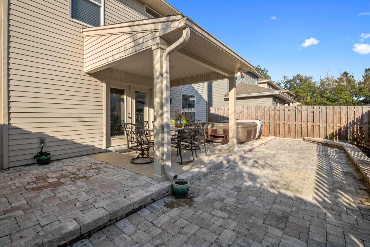 SUMMERWOOD - Residential