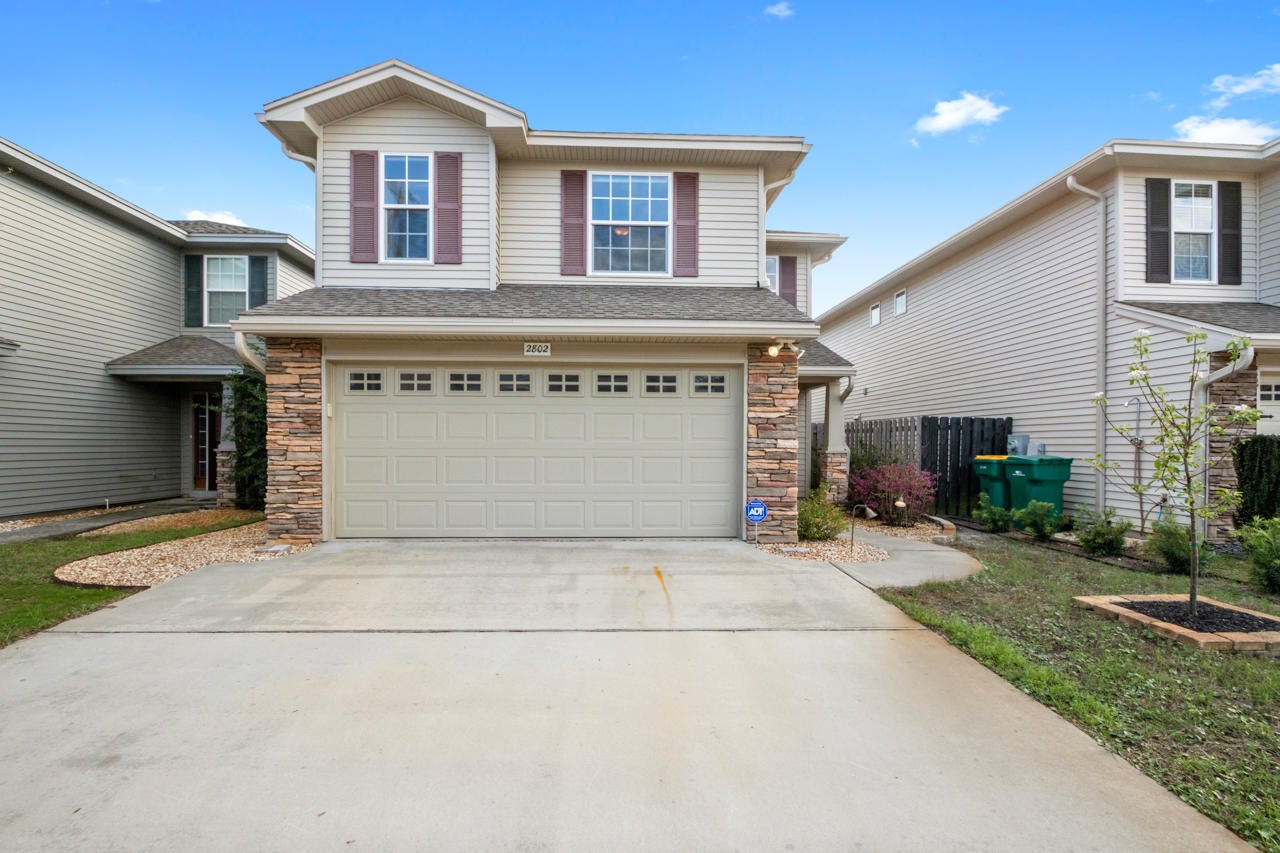 SUMMERWOOD - Residential