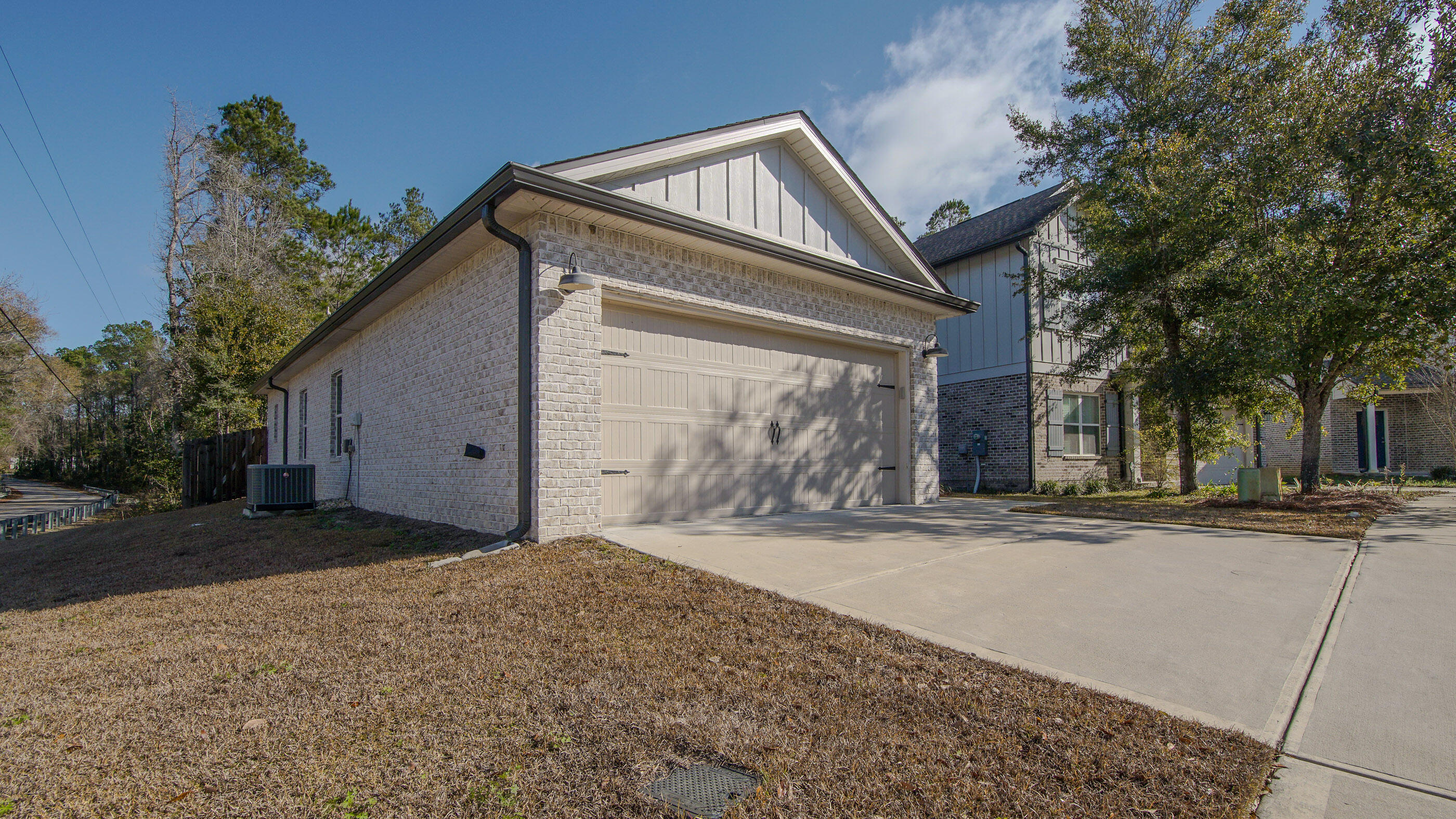 LAUREL OAKS S/D - Residential