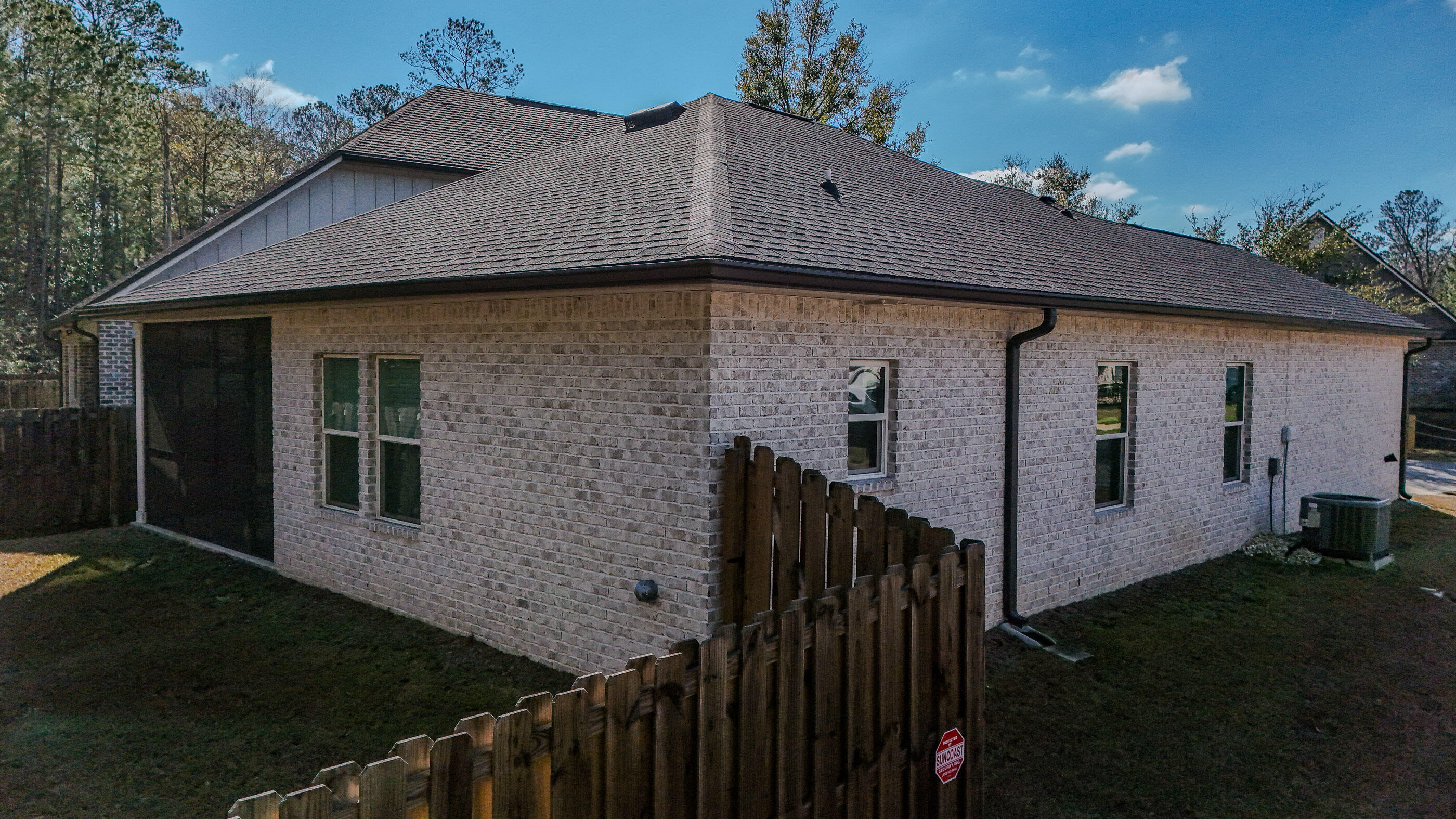 LAUREL OAKS S/D - Residential