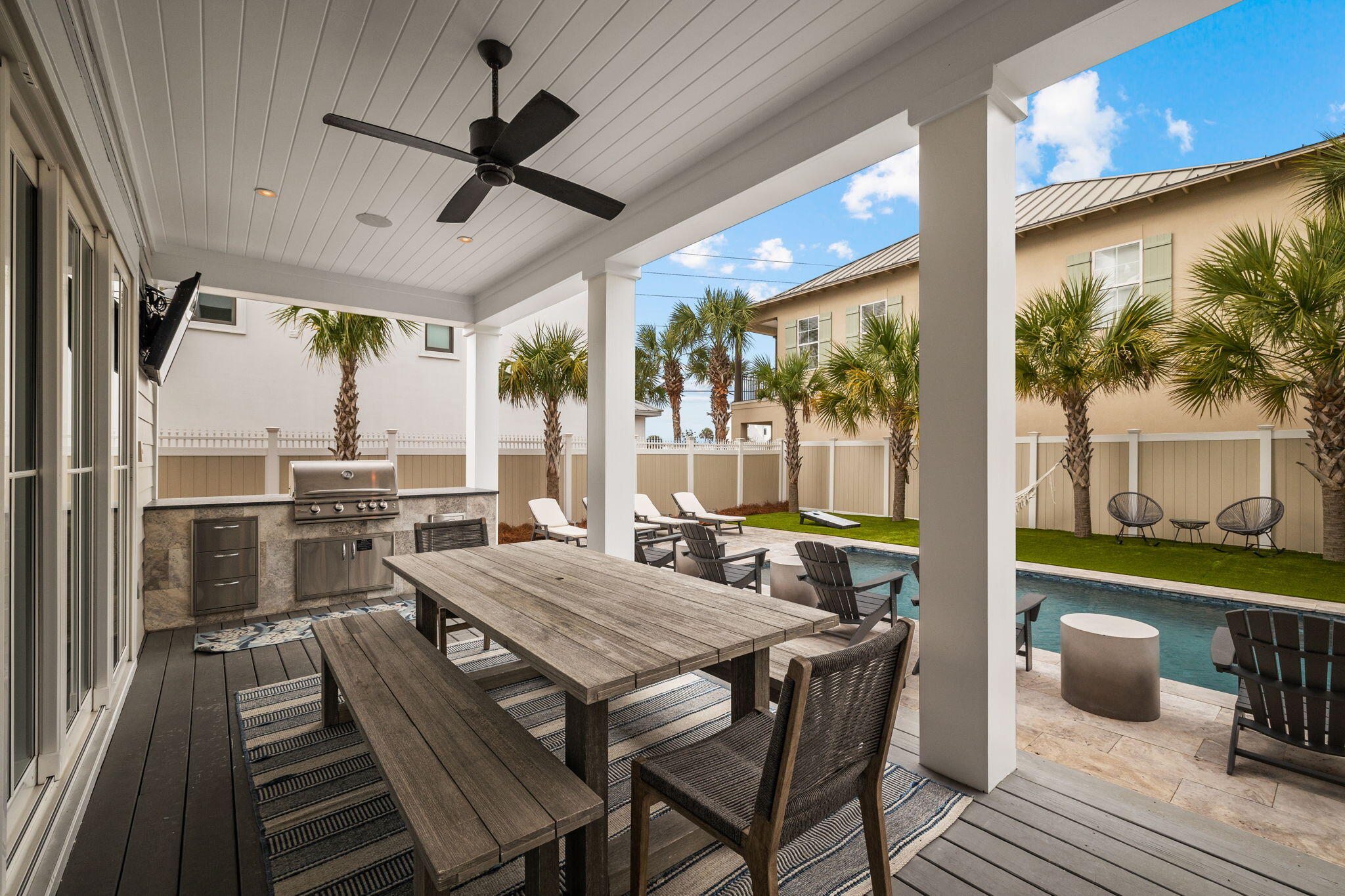 GULF SHORE MANOR - Residential