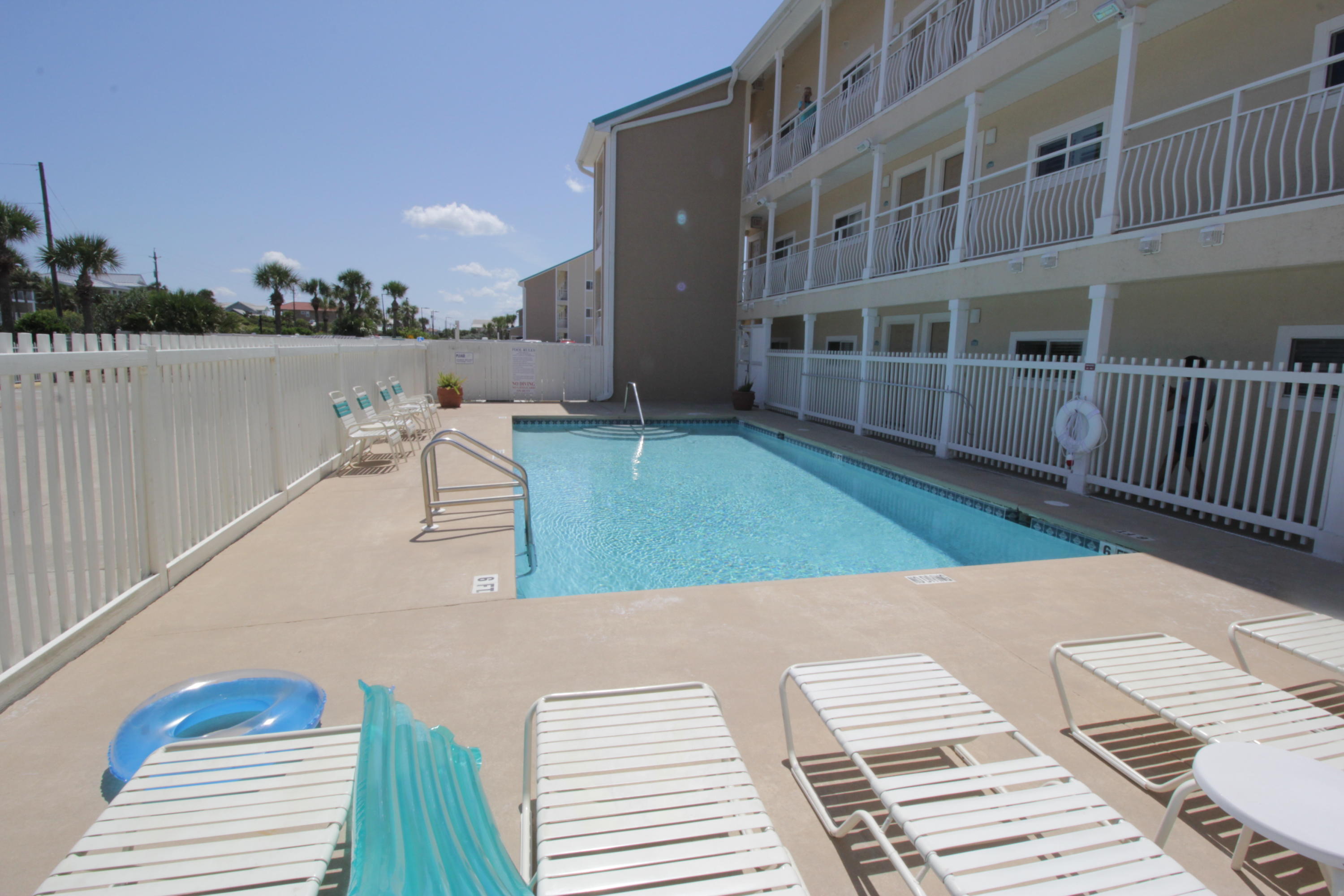 CRYSTAL SANDS CONDO - Residential