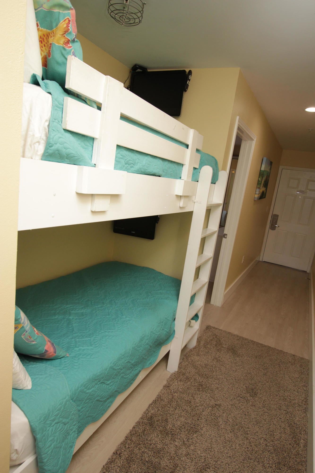 CRYSTAL SANDS CONDO - Residential
