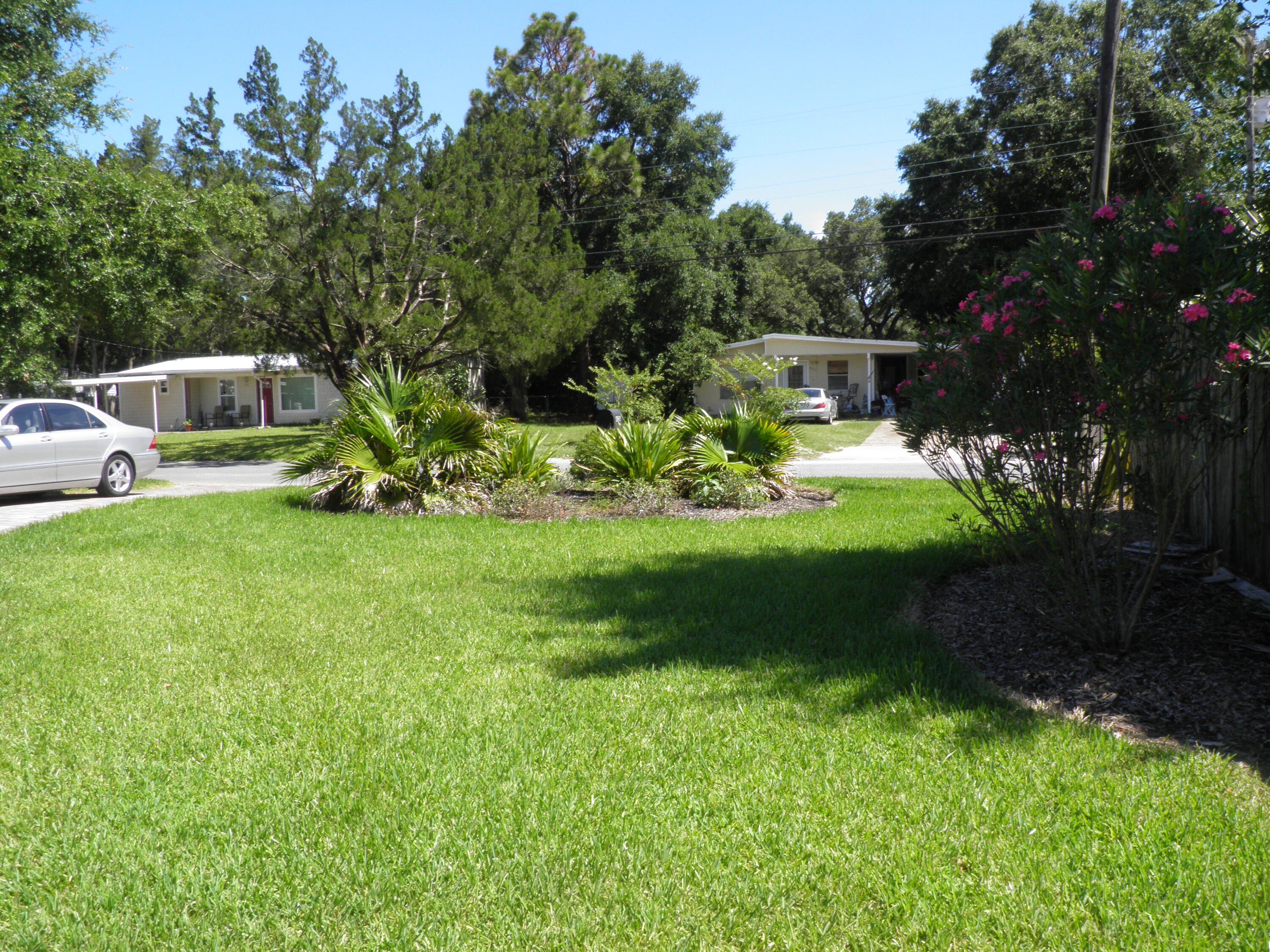 GARNIERS BEACH 2ND - Residential Lease
