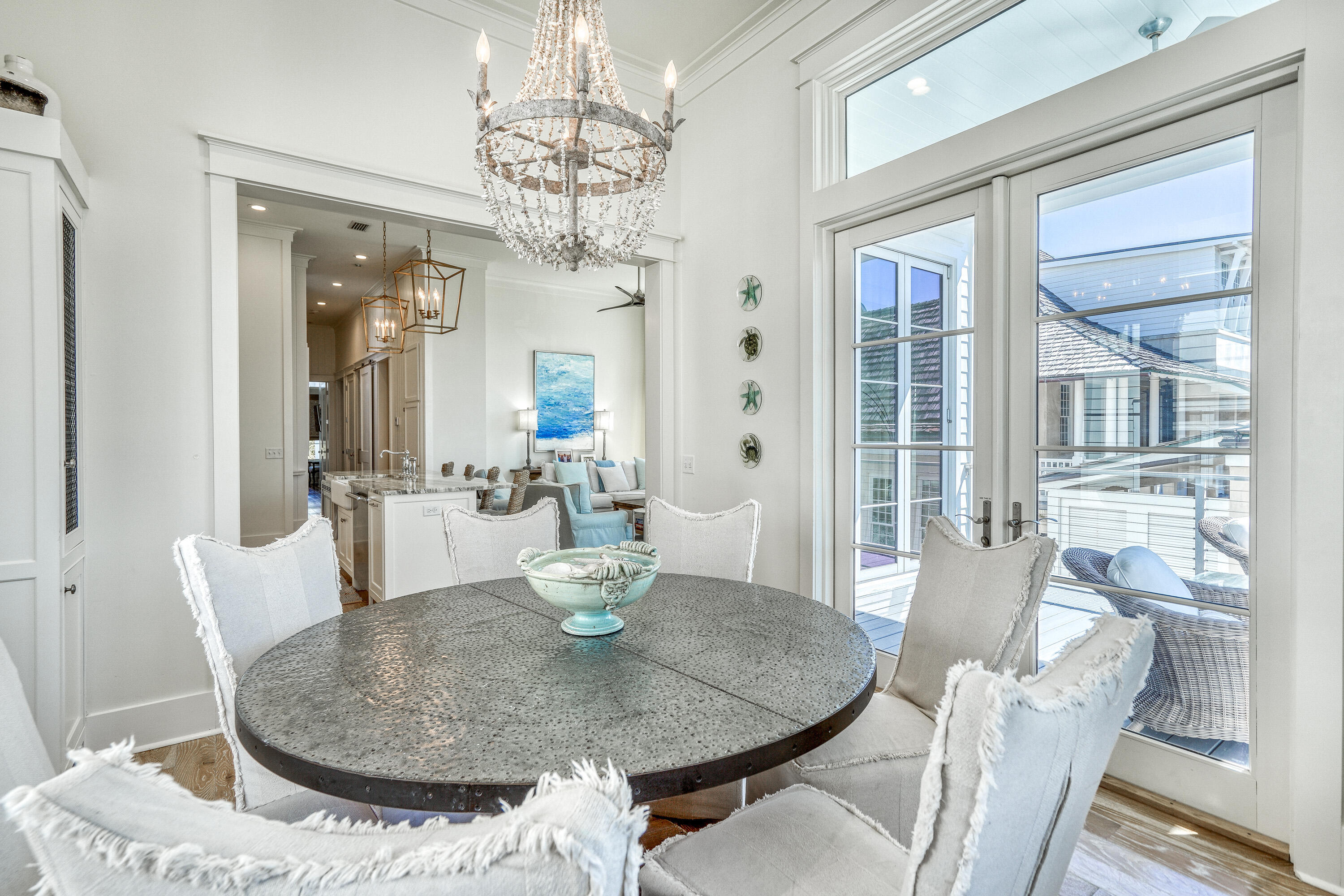 WATER'S EDGE - Residential