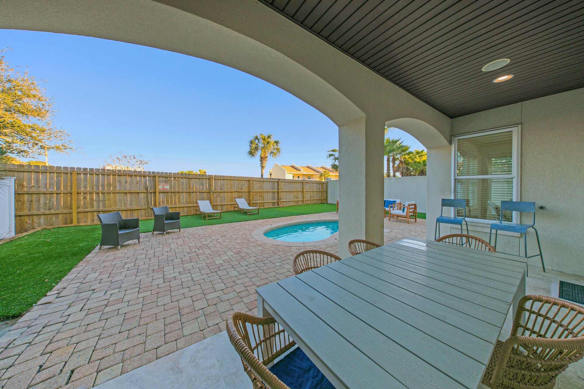 FRANGISTA BEACH - Residential
