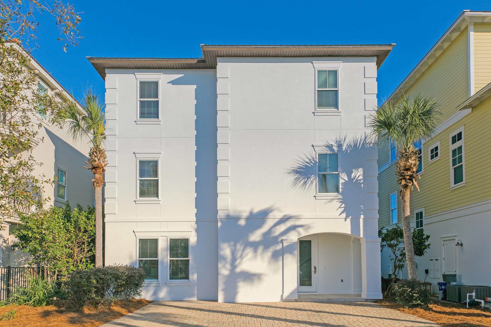 FRANGISTA BEACH - Residential
