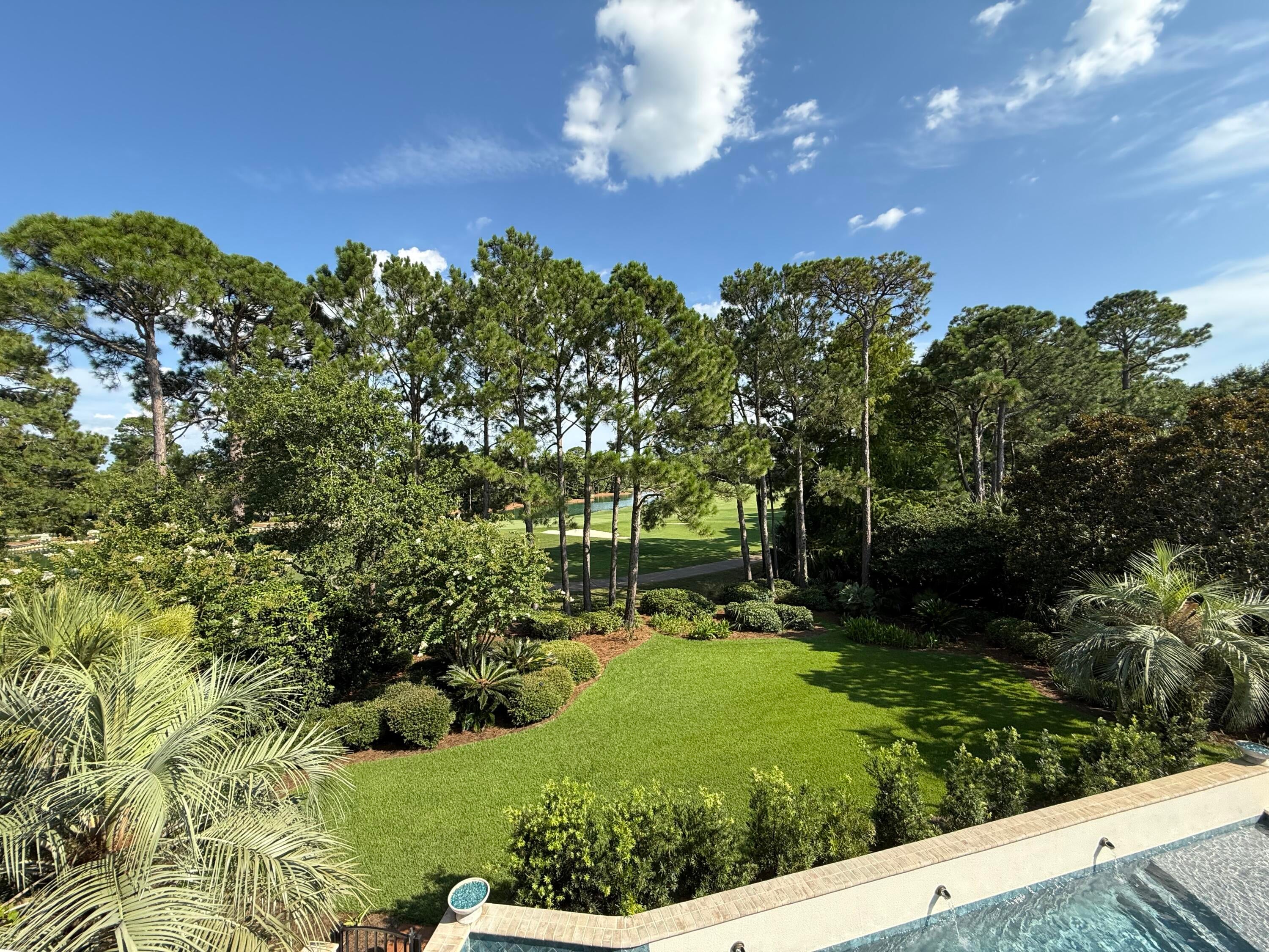 BURNT PINE - Residential