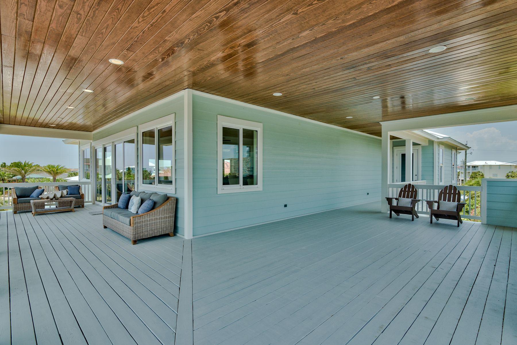 HOLIDAY ISLE - Residential