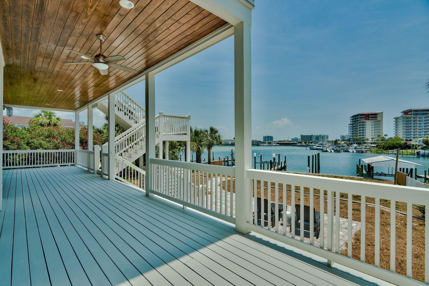 HOLIDAY ISLE - Residential