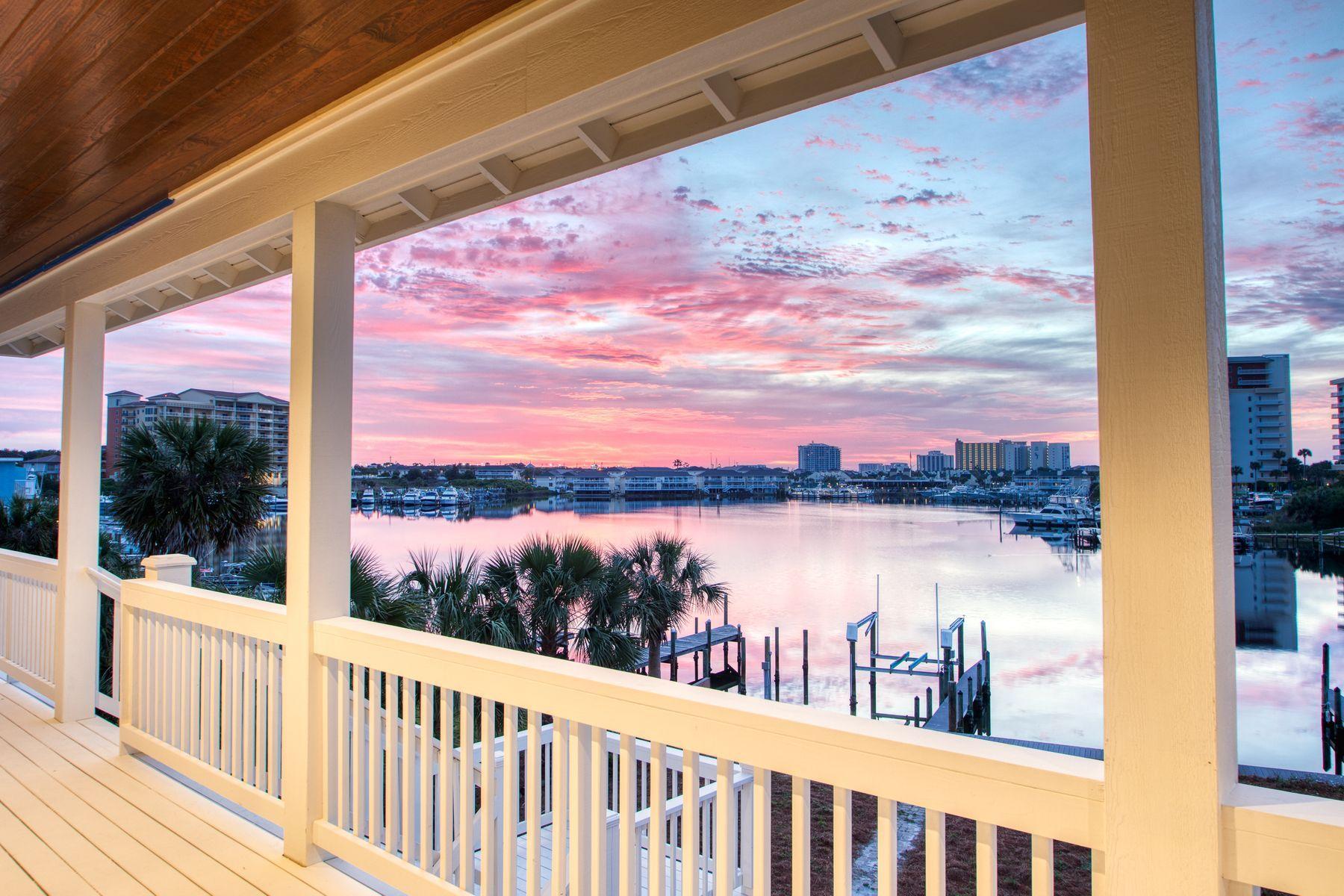 HOLIDAY ISLE - Residential