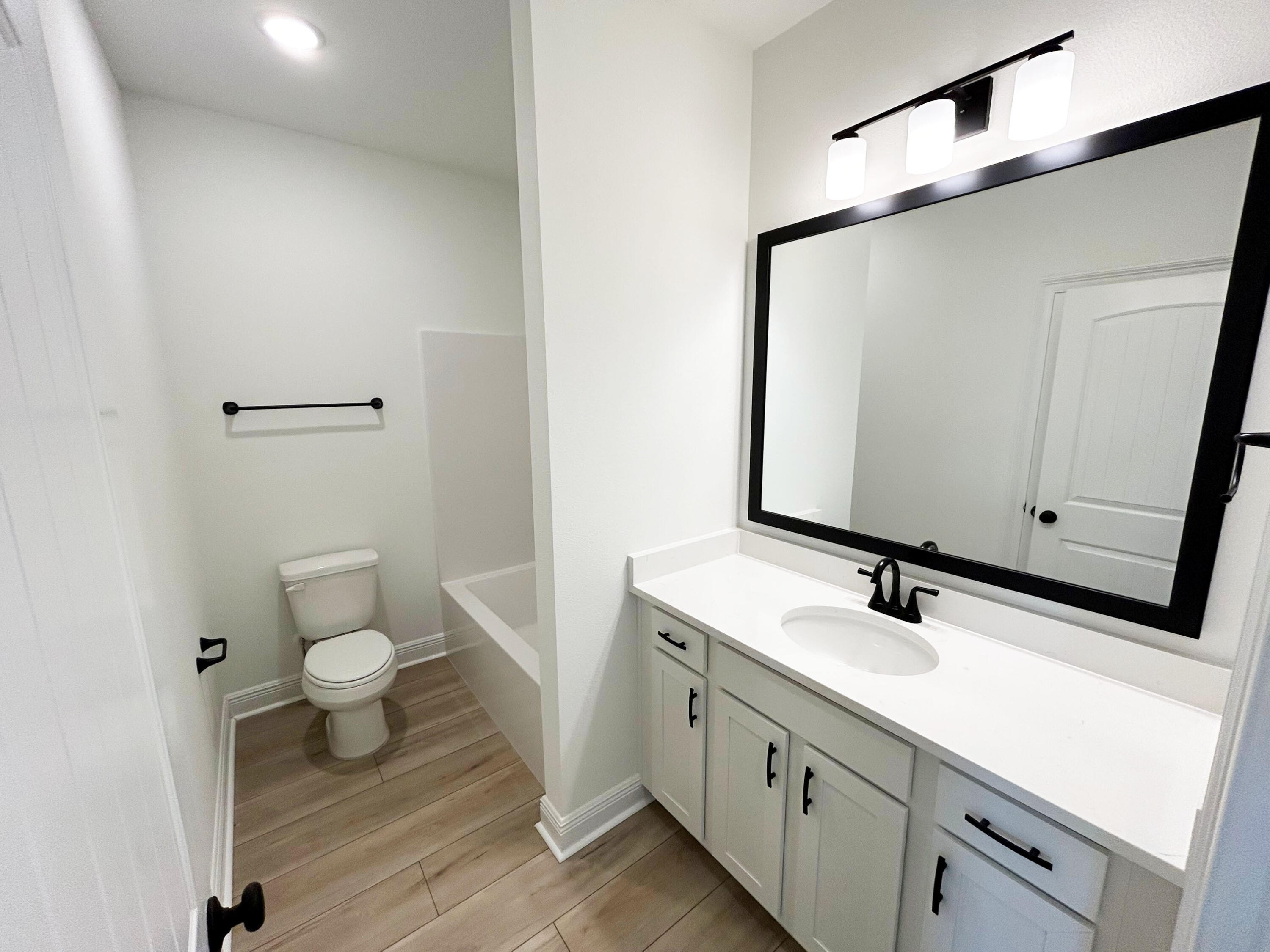 HOUSTON PLACE - Residential