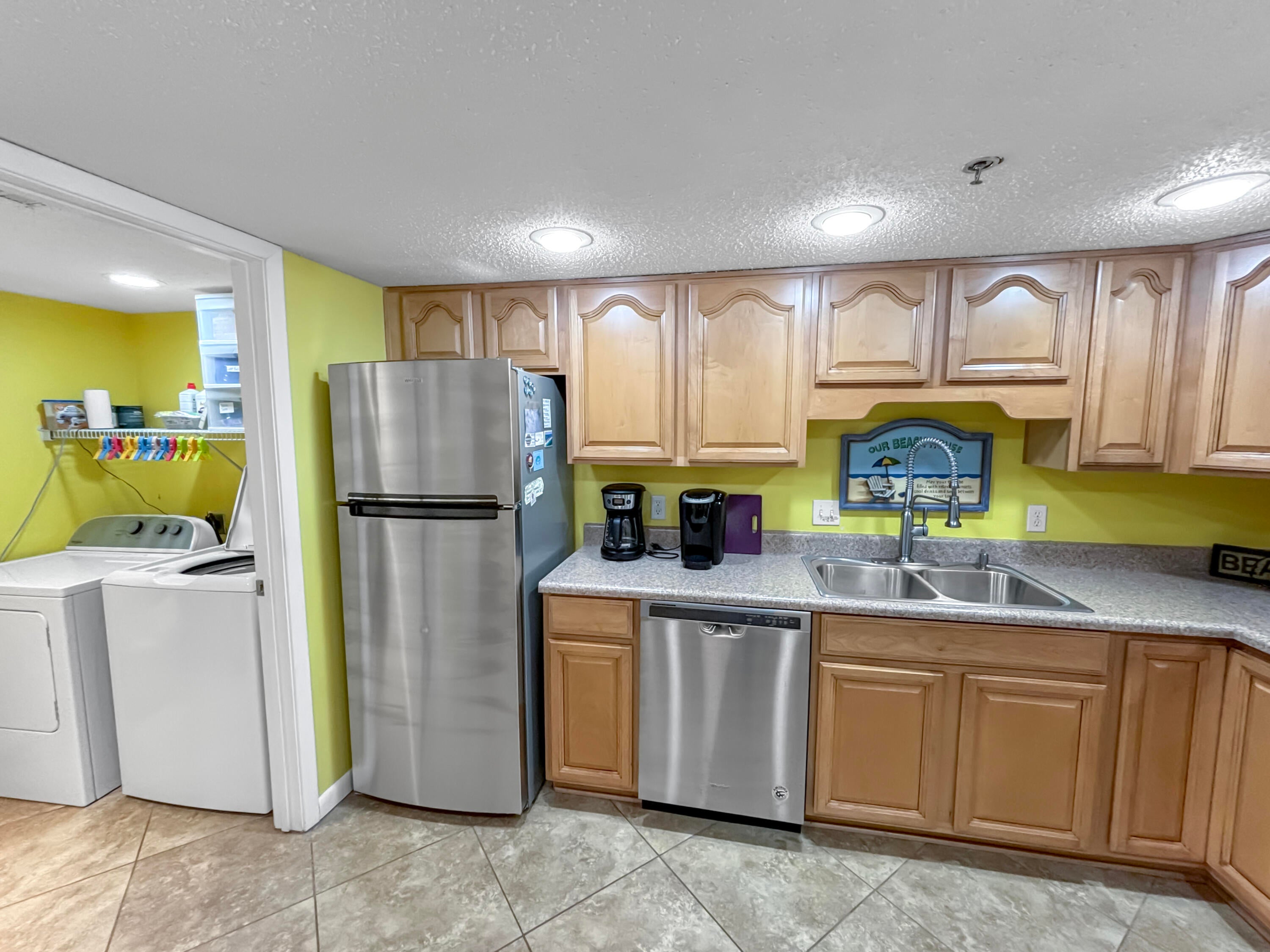 SURF DWELLER CONDO - Residential