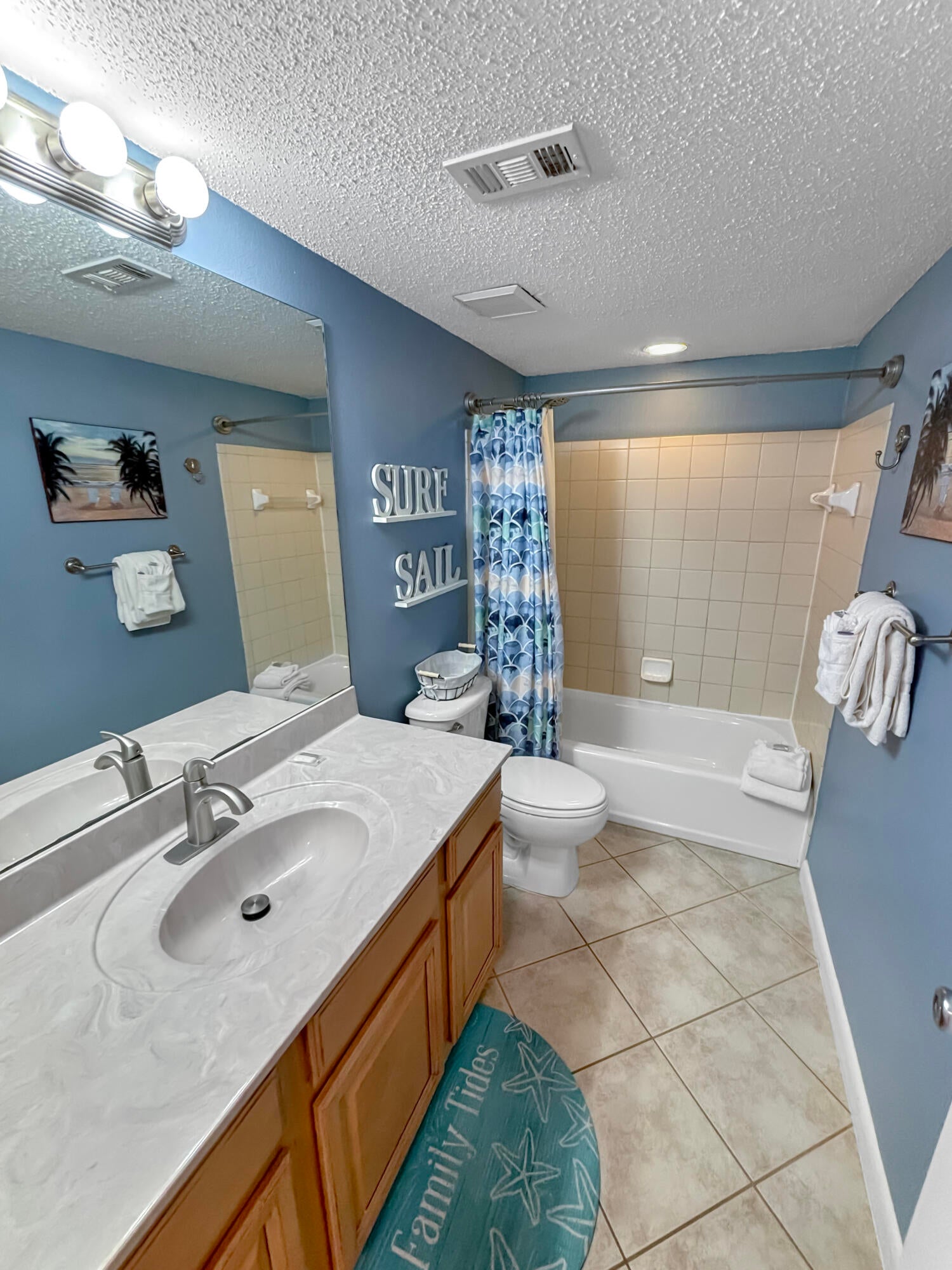 SURF DWELLER CONDO - Residential