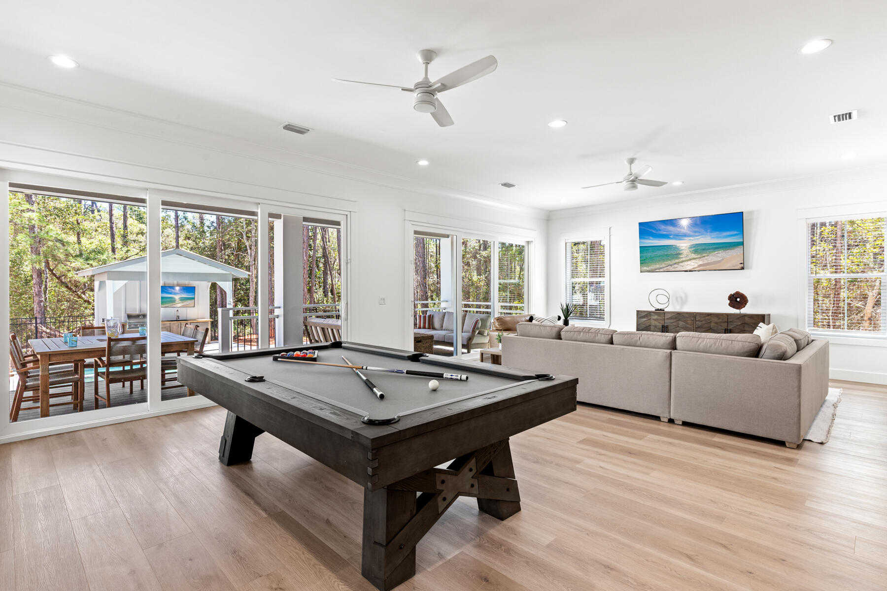 GULF SHORE MANOR - Residential