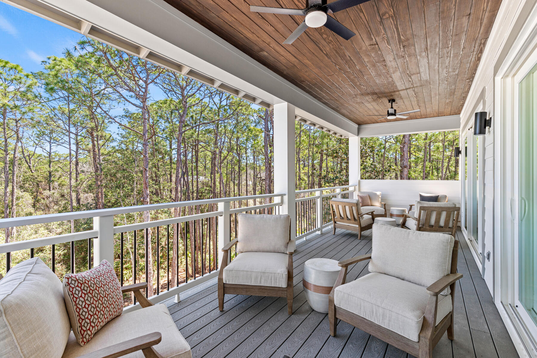 GULF SHORE MANOR - Residential