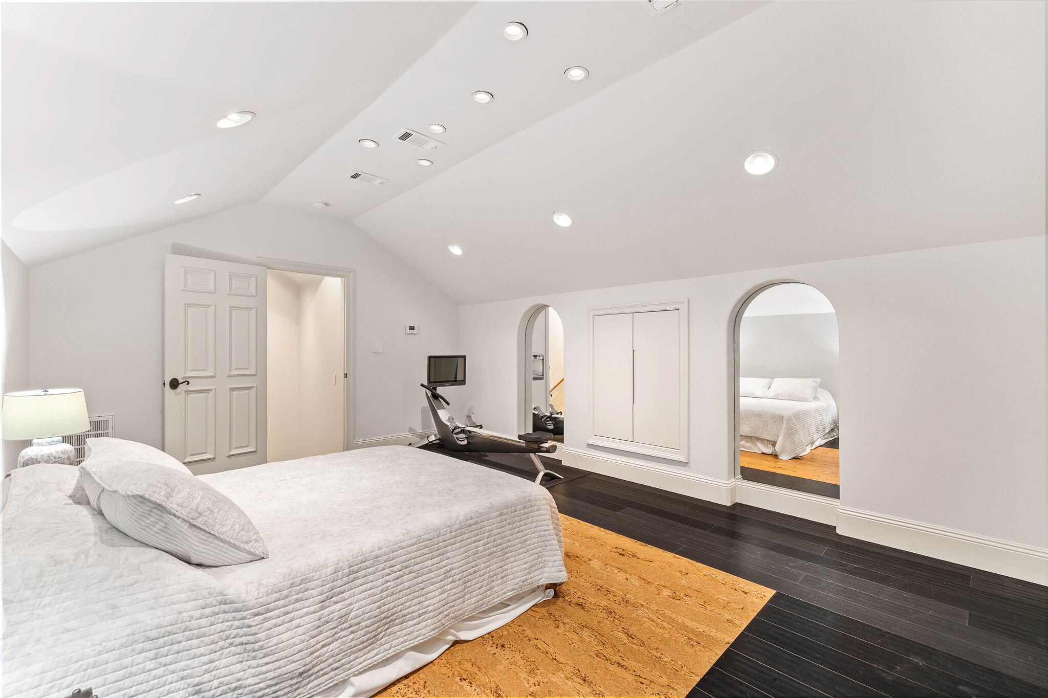 BURNT PINE - Residential