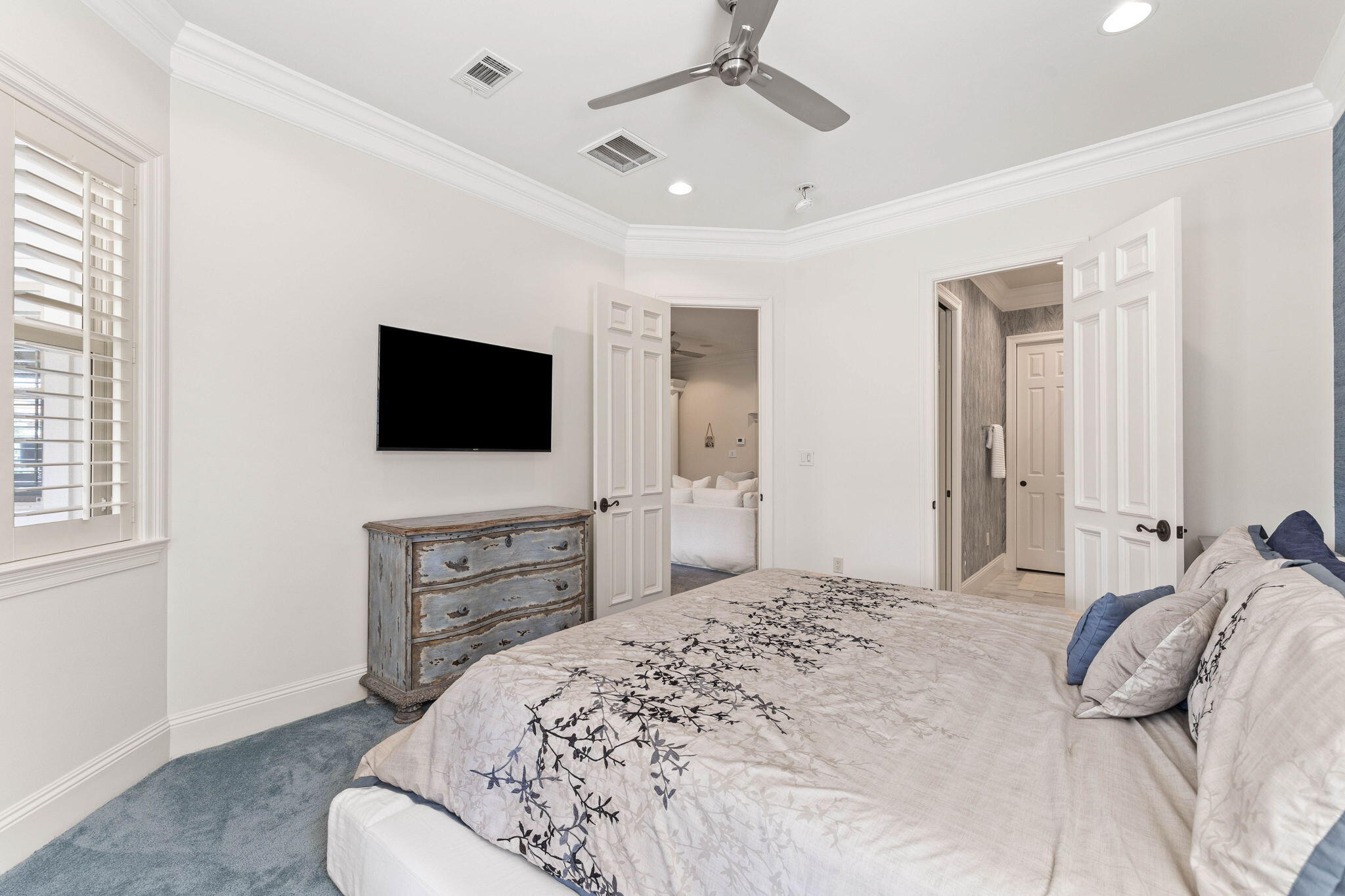 BURNT PINE - Residential