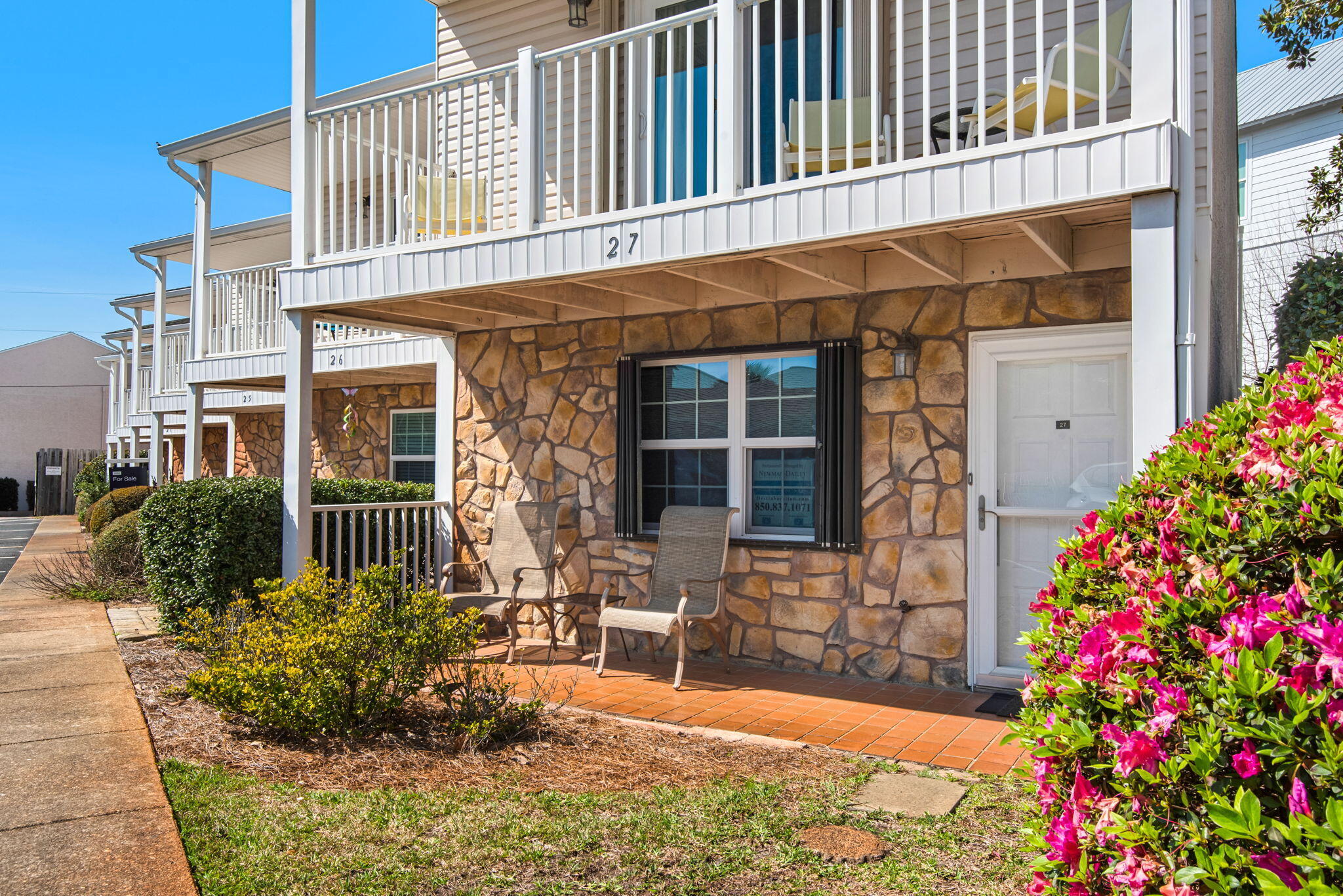 WOODLAND SHORES T/H PH 3 - Residential