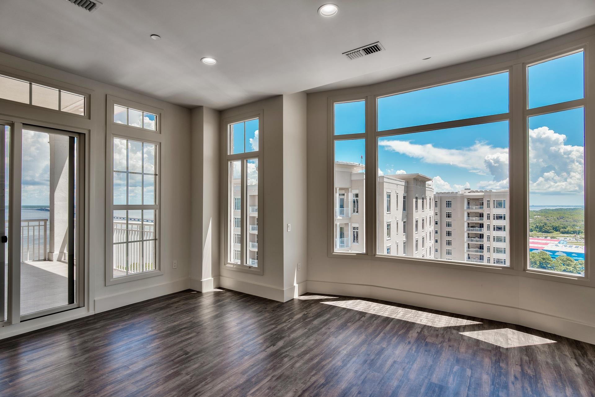 ONE WATER PLACE AT KELLY PLANTATION - Residential