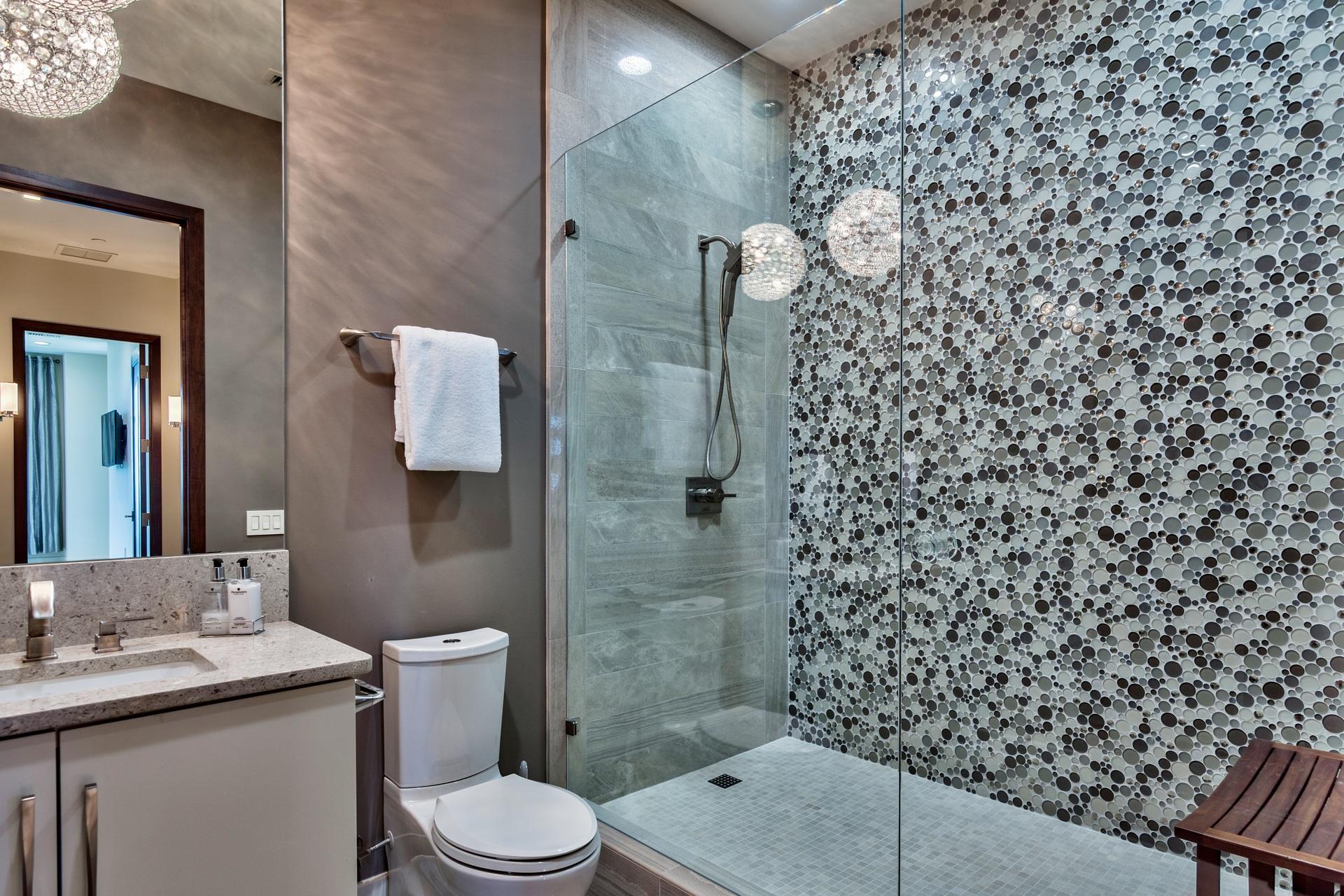 ONE WATER PLACE AT KELLY PLANTATION - Residential