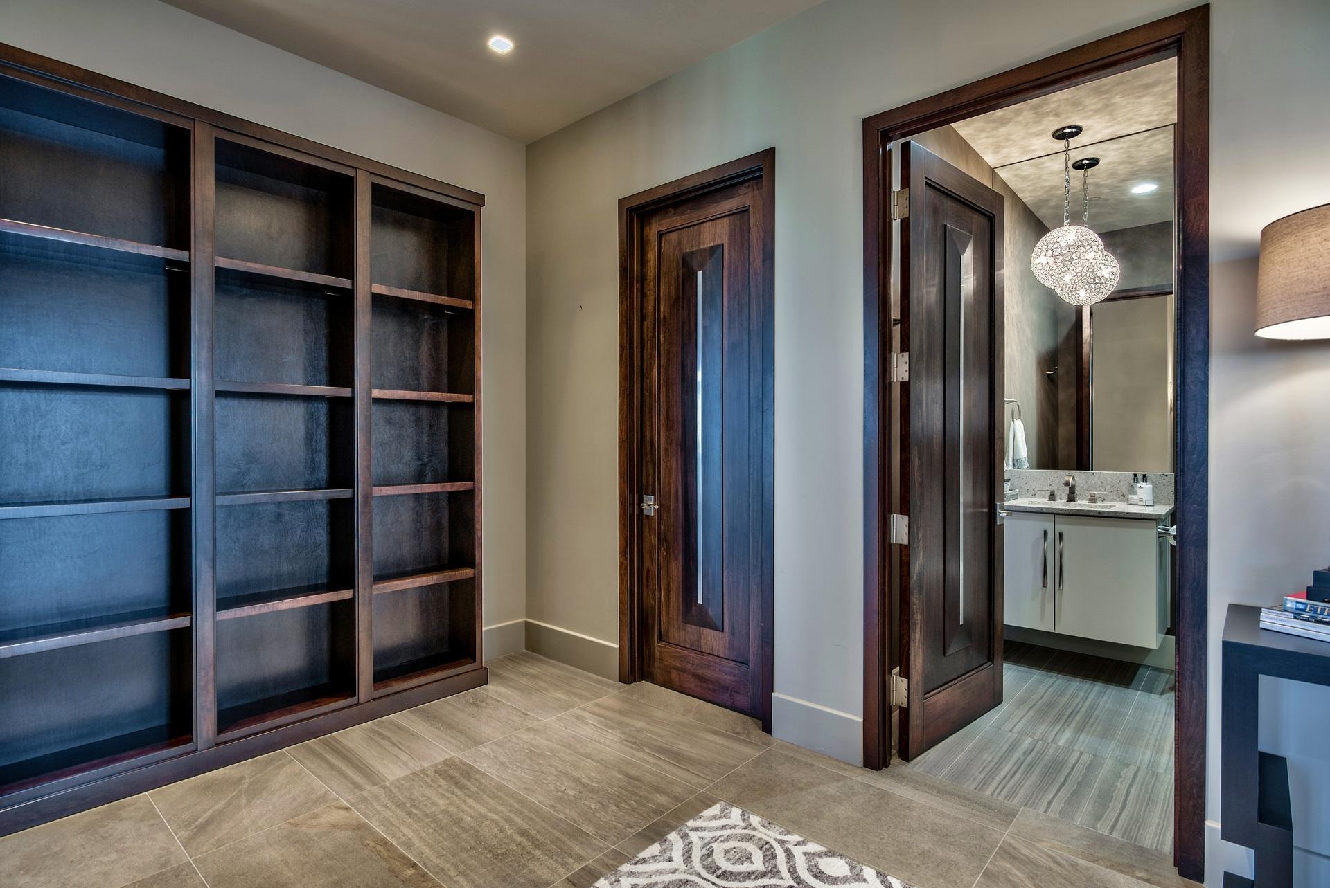 ONE WATER PLACE AT KELLY PLANTATION - Residential