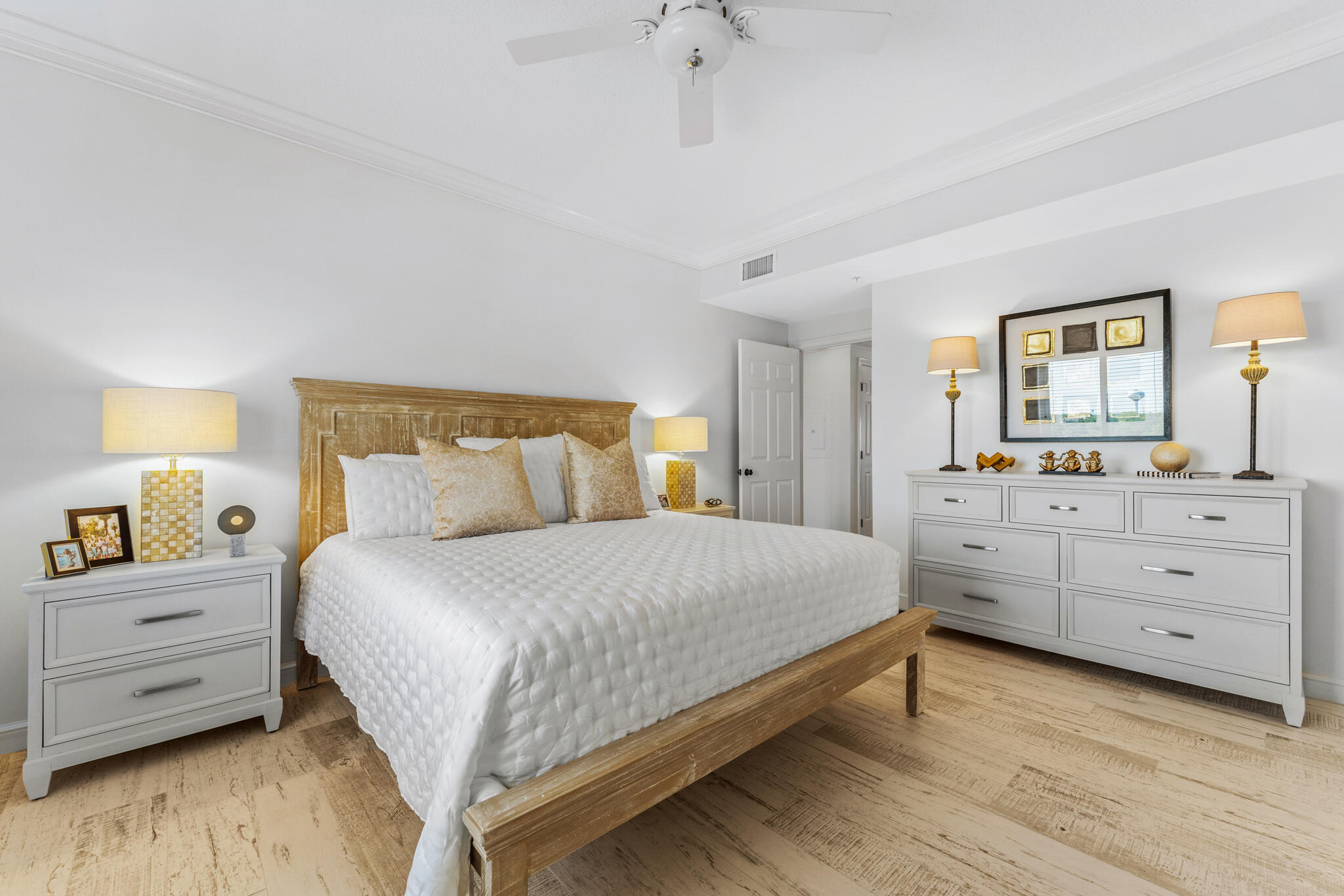 SOUTHWINDS III - Residential