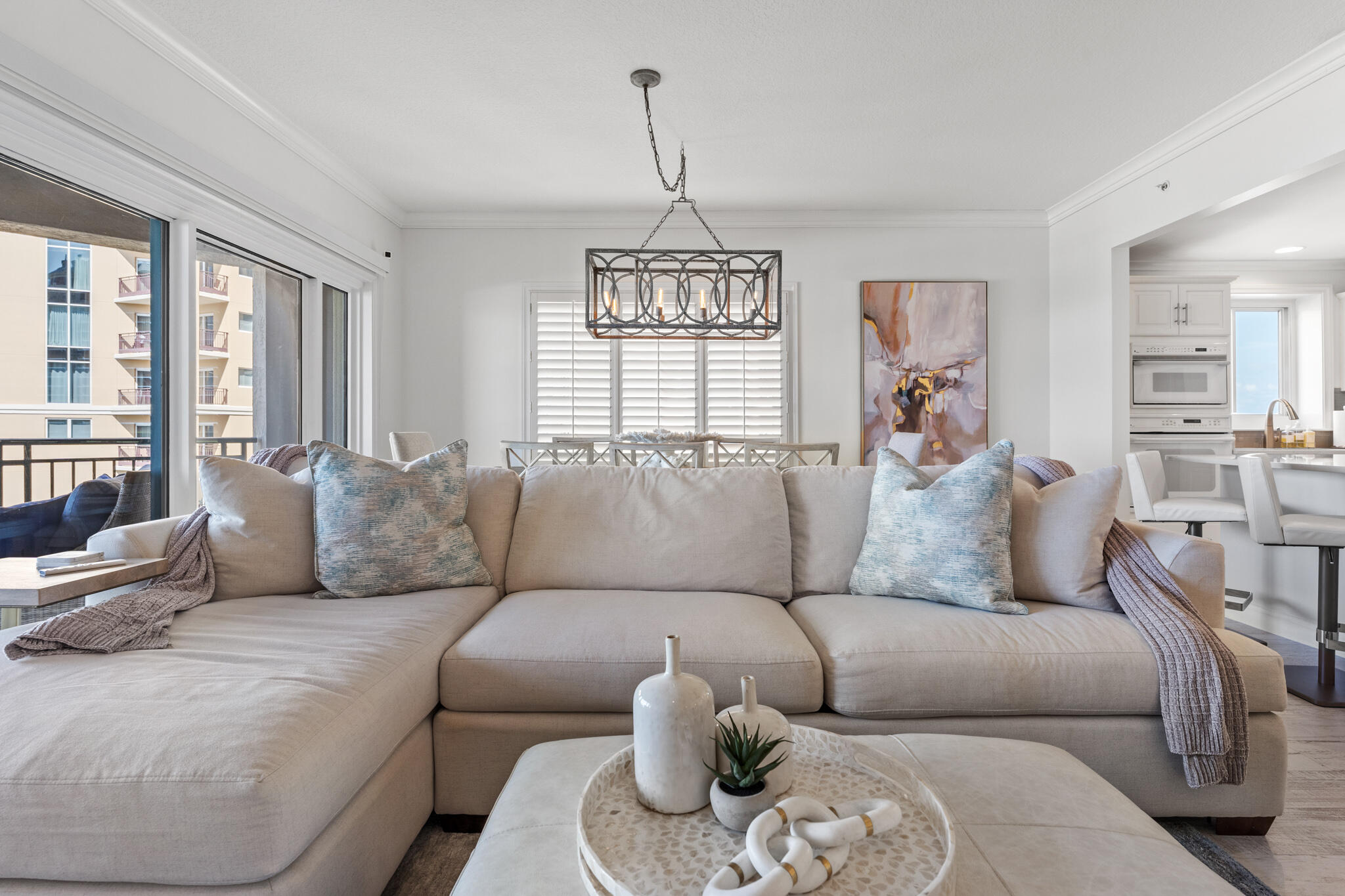 SOUTHWINDS III - Residential