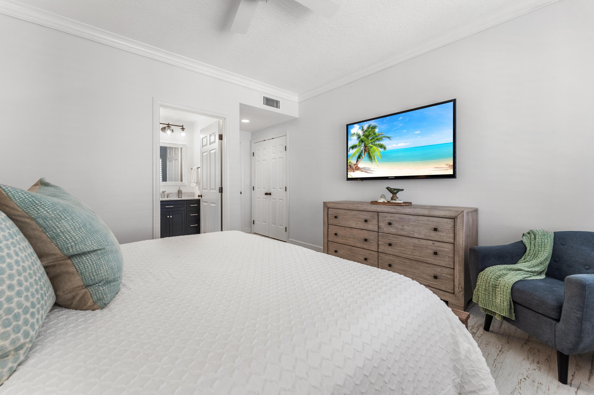 SOUTHWINDS III - Residential