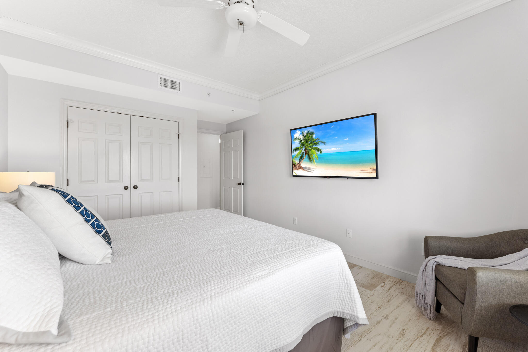 SOUTHWINDS III - Residential