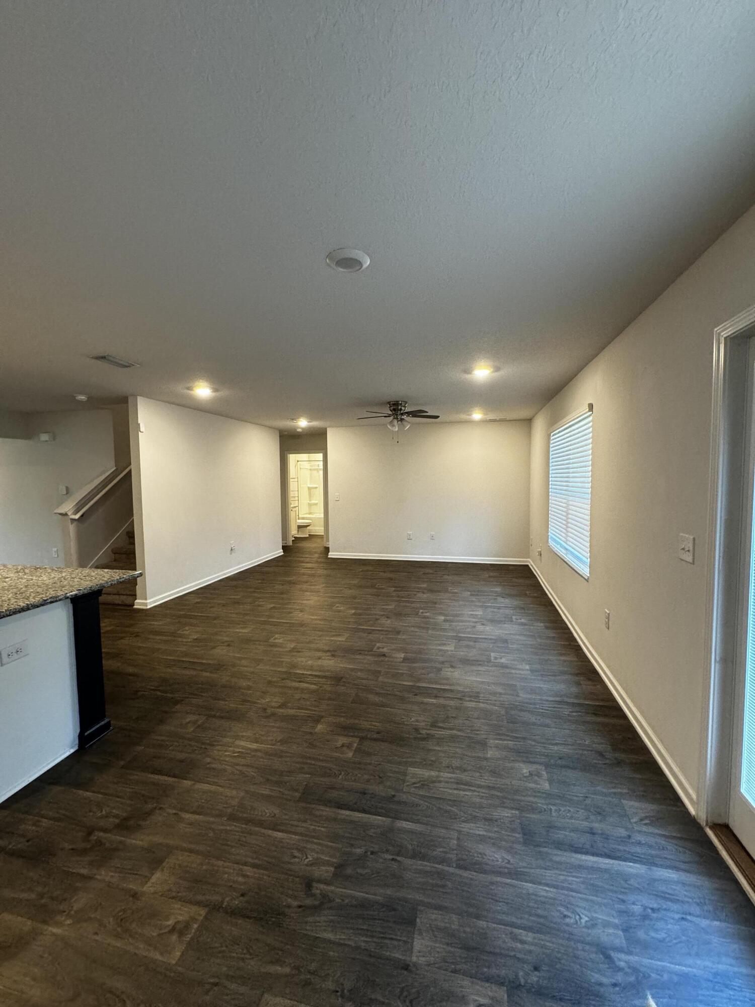 CAMBRIA SUBDIVISION PHASE 2 LOT 10 BLK E AS DES IN OR 4131 PG 274 - Residential