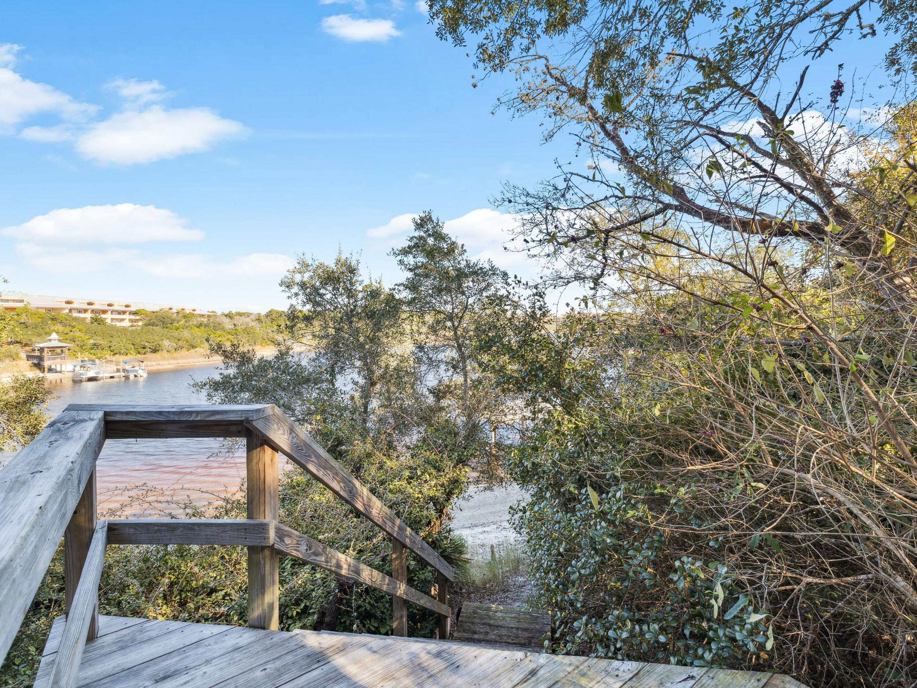 BLUE MOUNTAIN BEACH - Residential