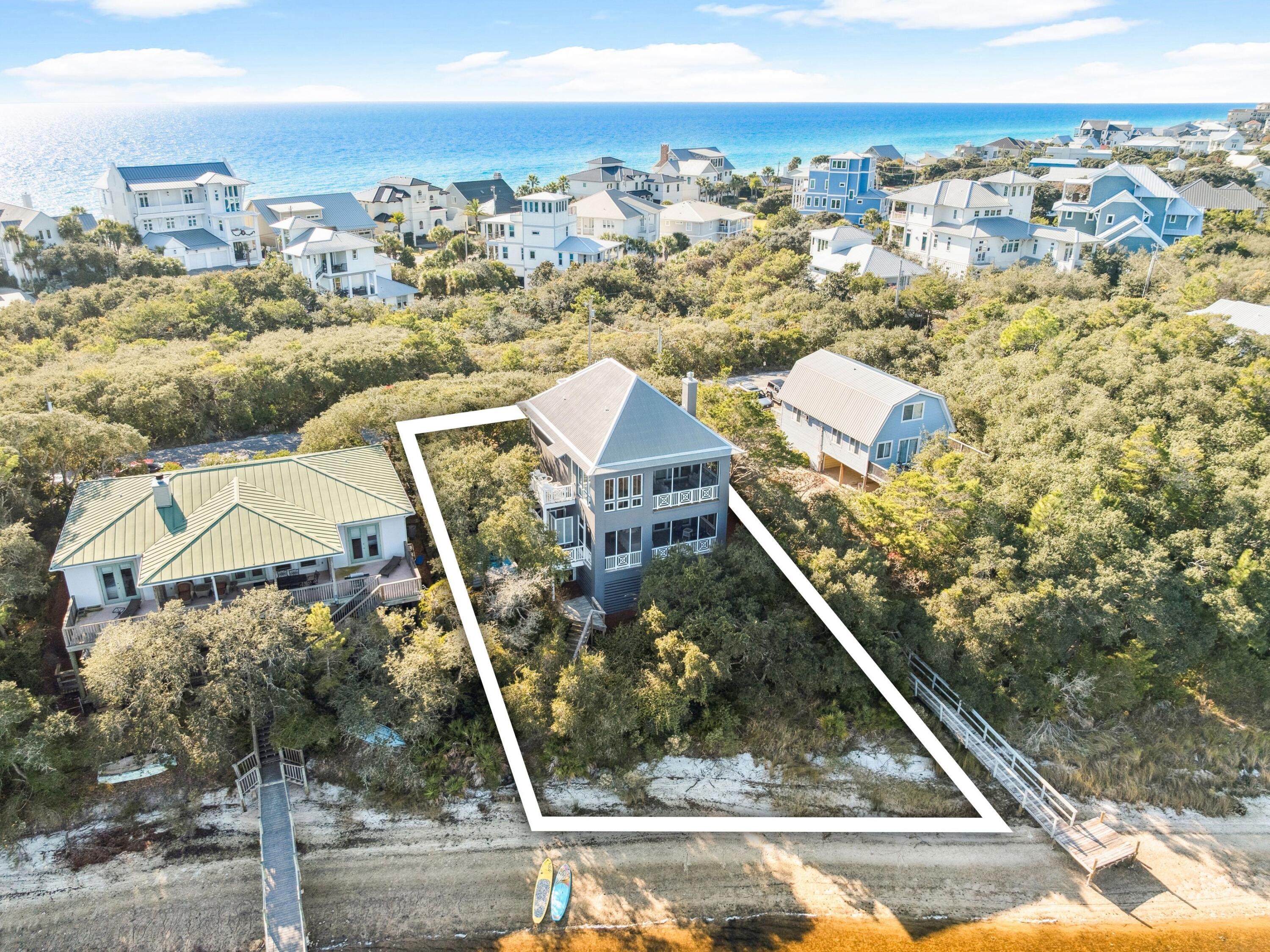 BLUE MOUNTAIN BEACH - Residential