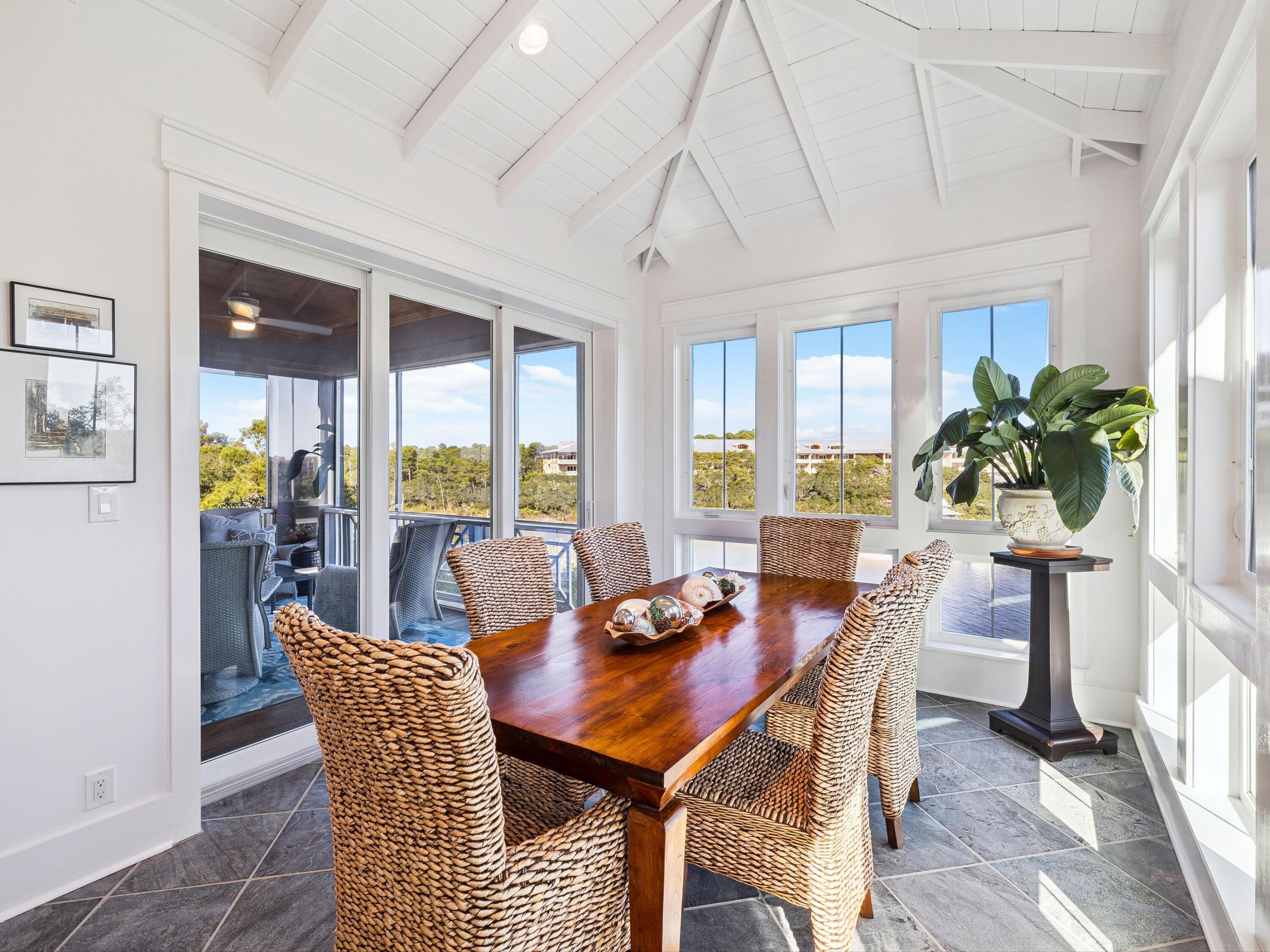 BLUE MOUNTAIN BEACH - Residential