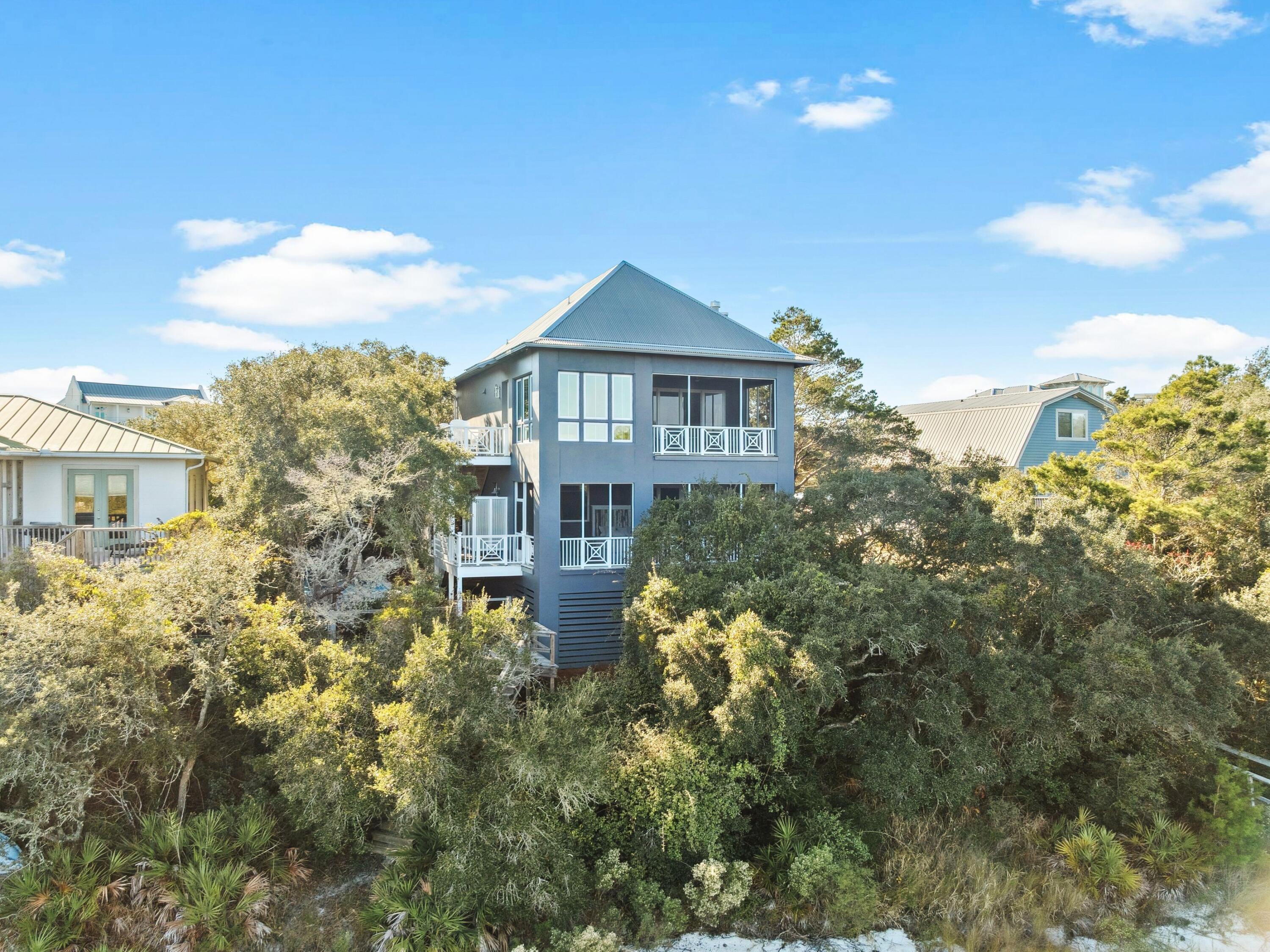 BLUE MOUNTAIN BEACH - Residential