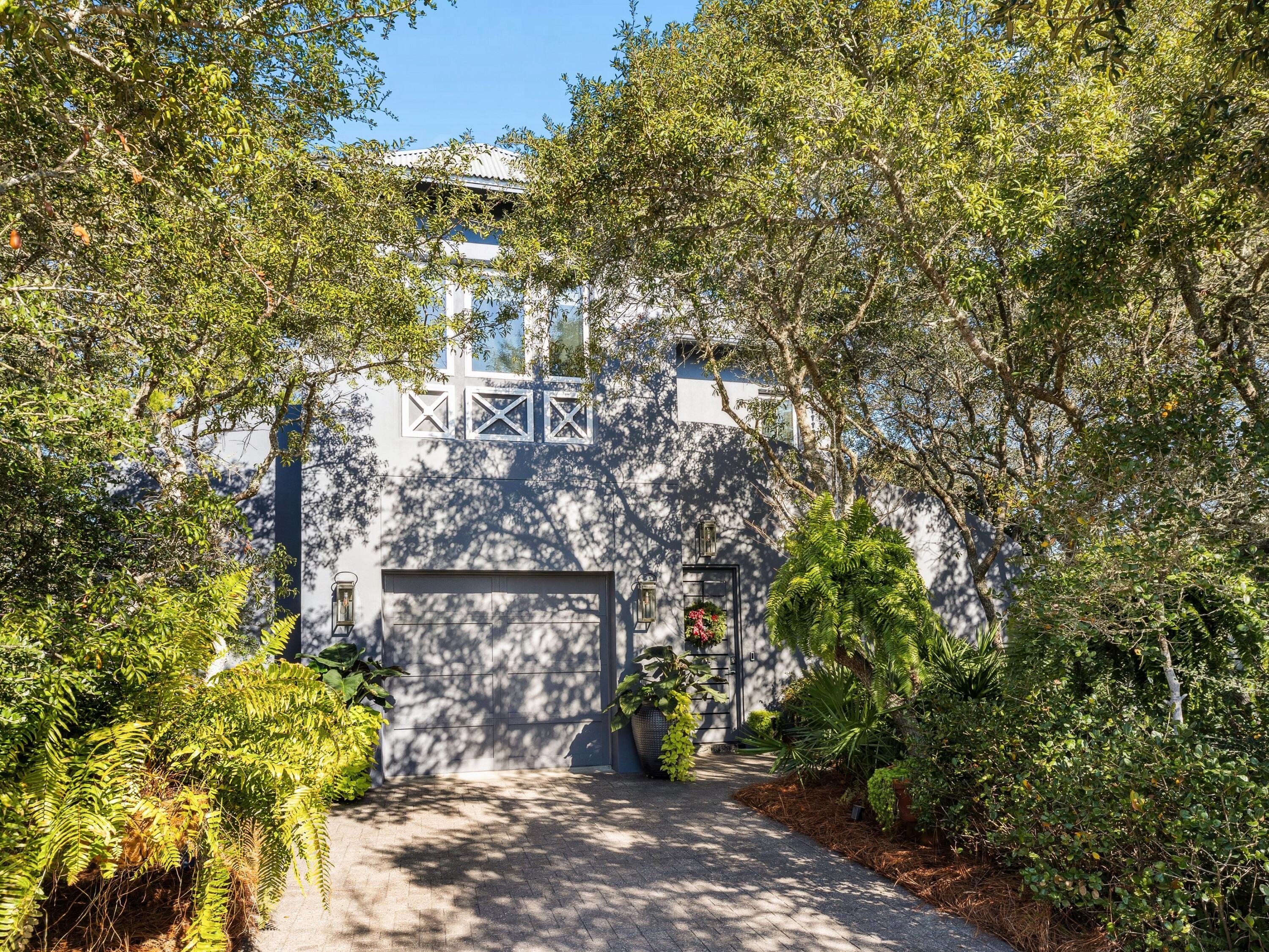 BLUE MOUNTAIN BEACH - Residential