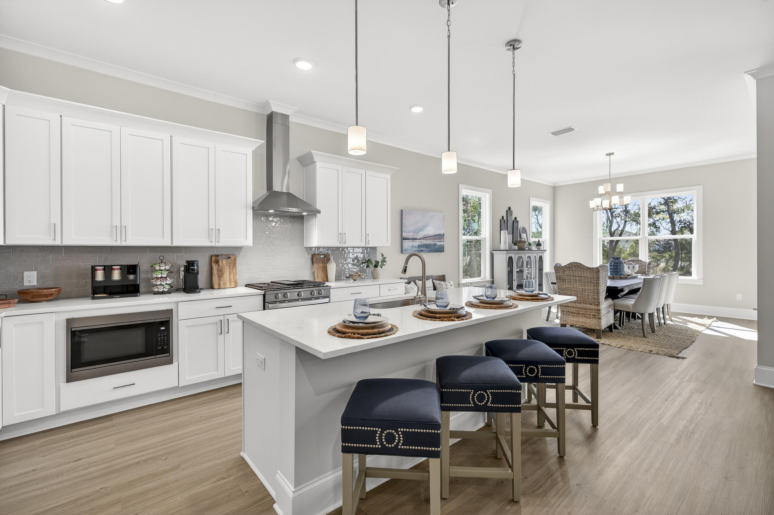 MAGNOLIA BAY ESTATES - Residential