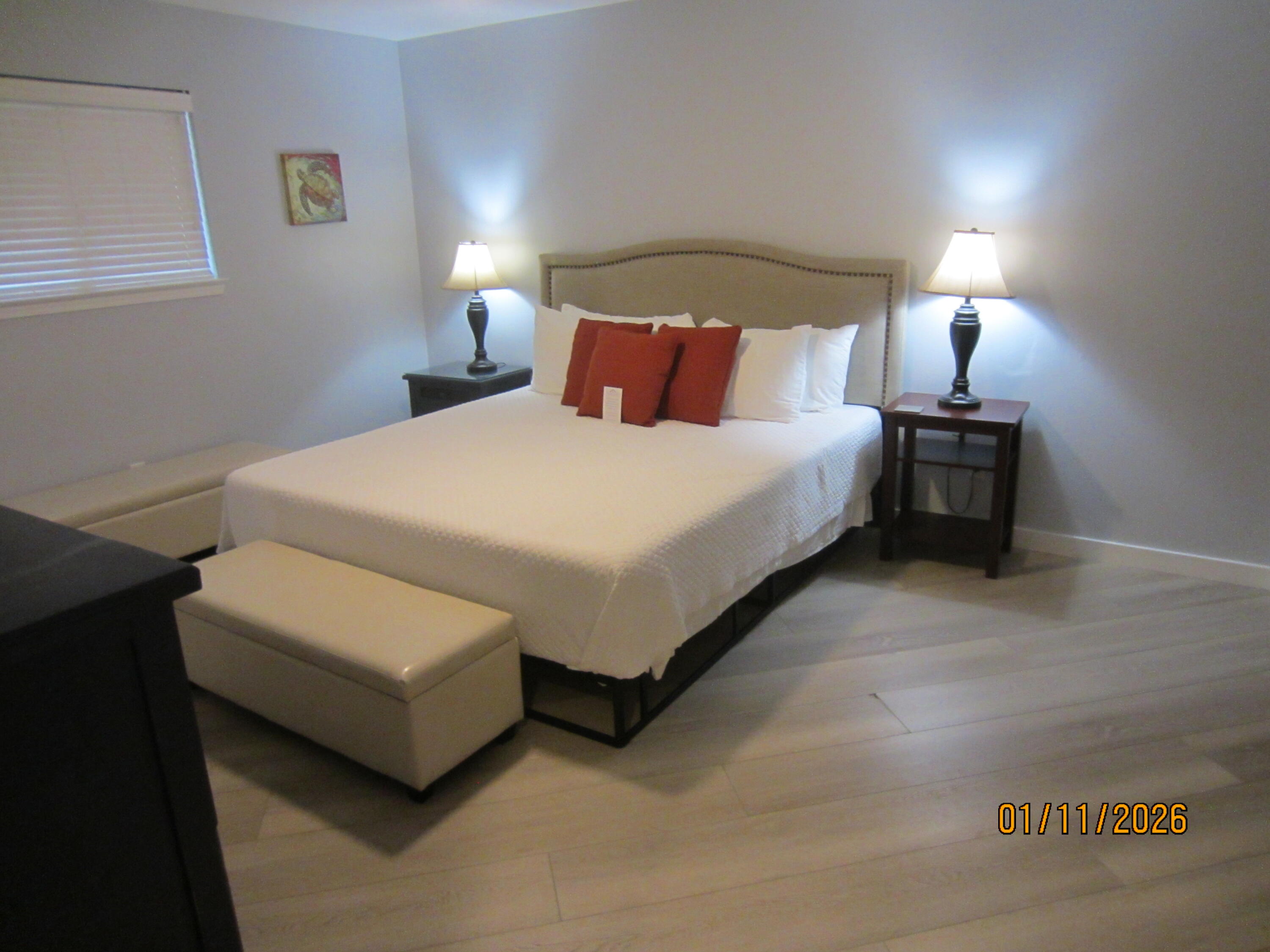 CROSS CREEK CLUB CONDO - Residential