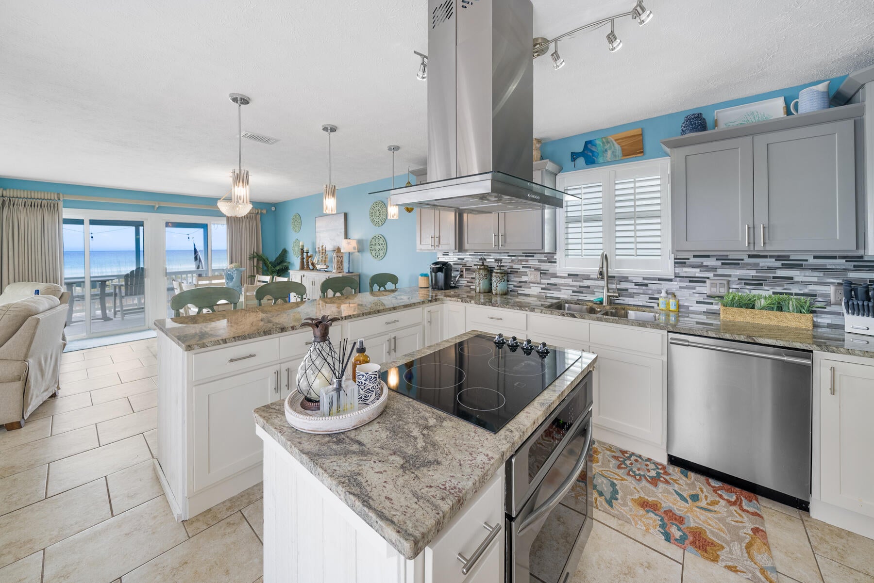 CRESCENT BEACH UNIT 1 - Residential
