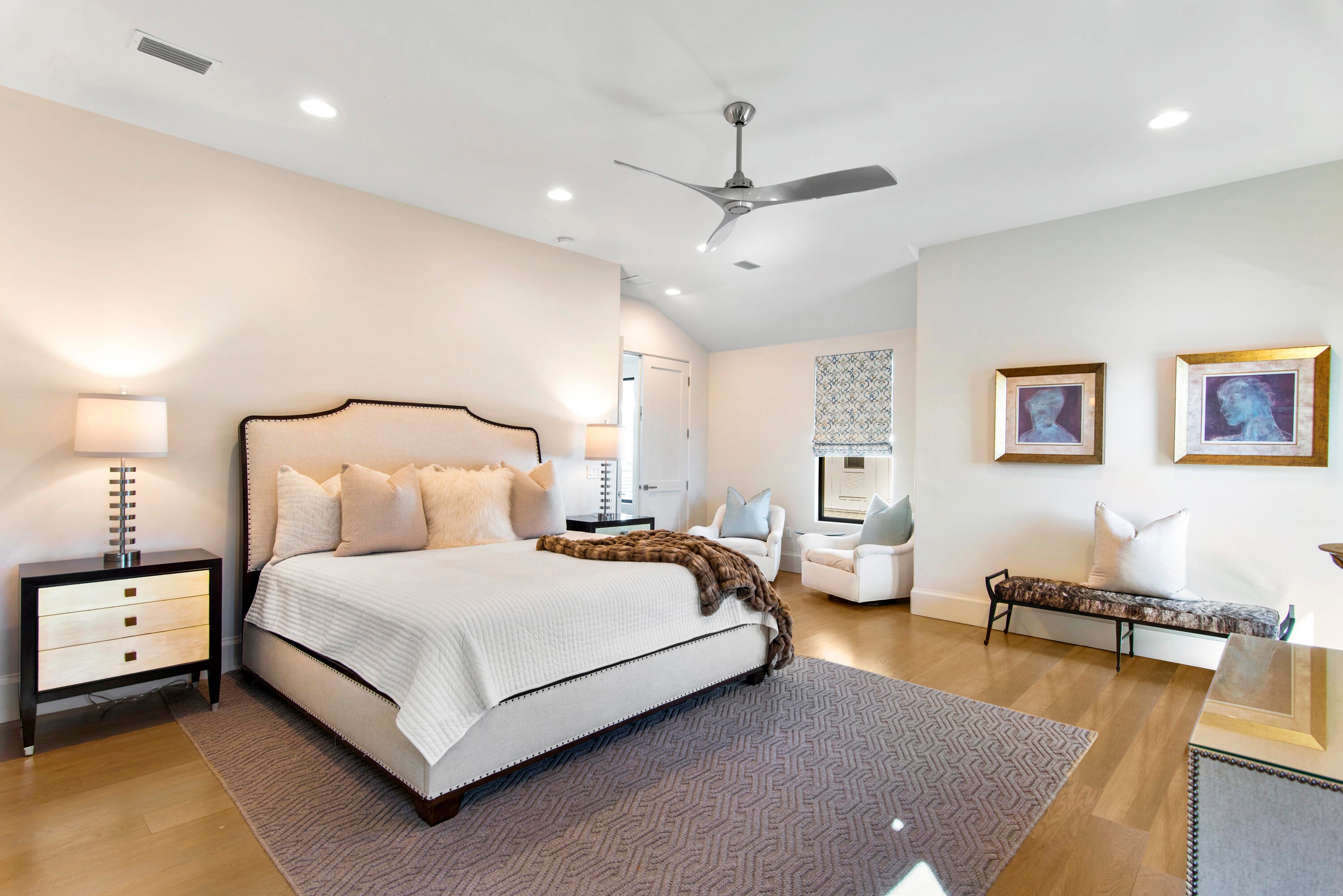 SEAGROVE VILLAGE 7TH ADD - Residential