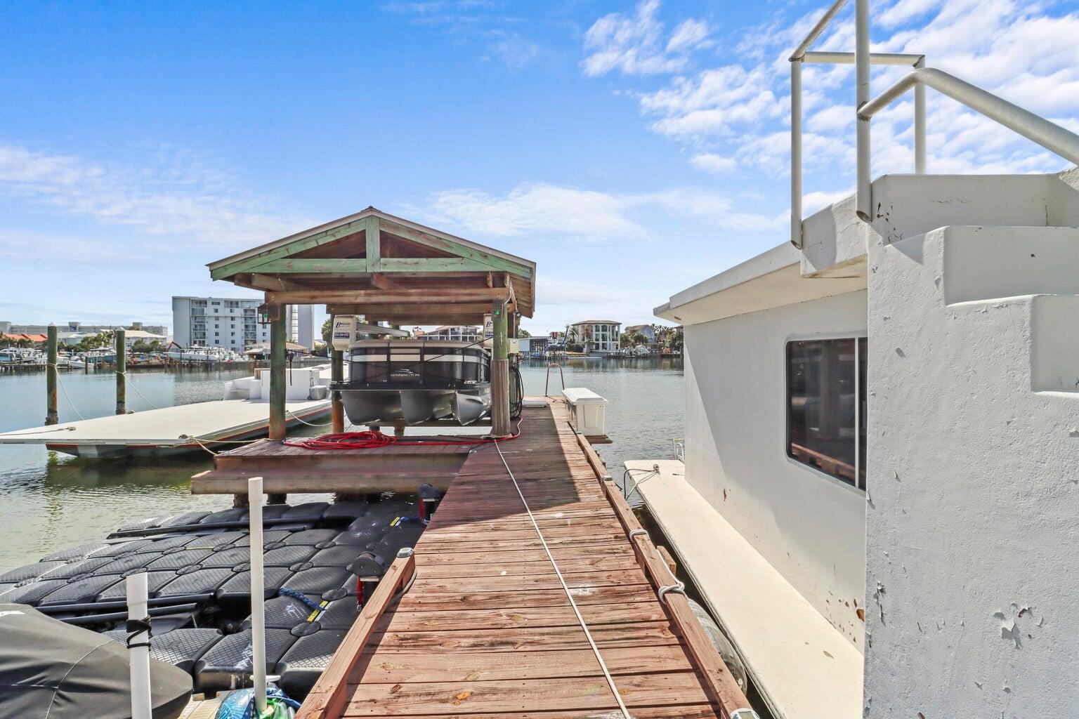 EAST PASS ADDN TO DESTIN - Residential