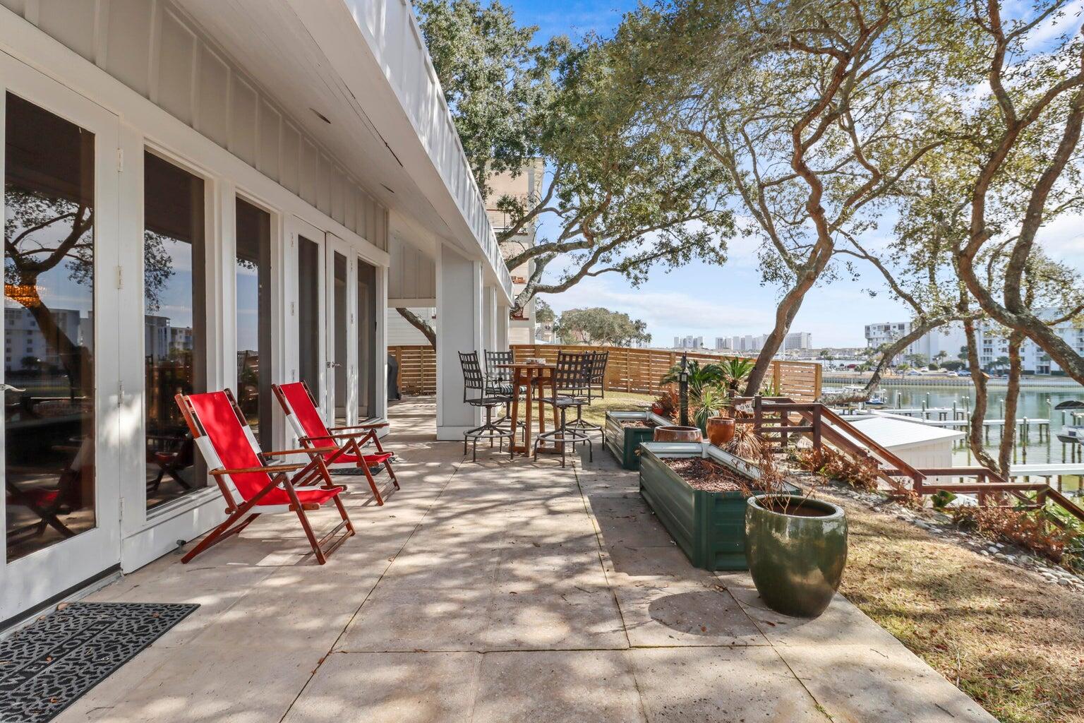 EAST PASS ADDN TO DESTIN - Residential