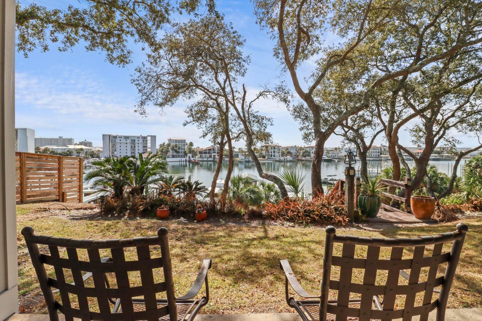 EAST PASS ADDN TO DESTIN - Residential