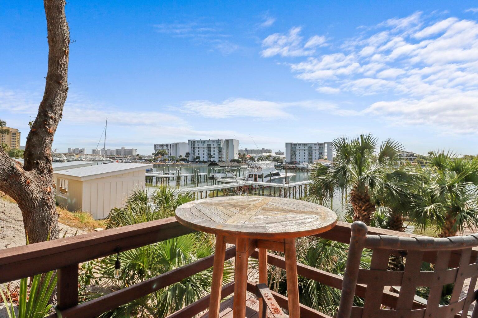 EAST PASS ADDN TO DESTIN - Residential