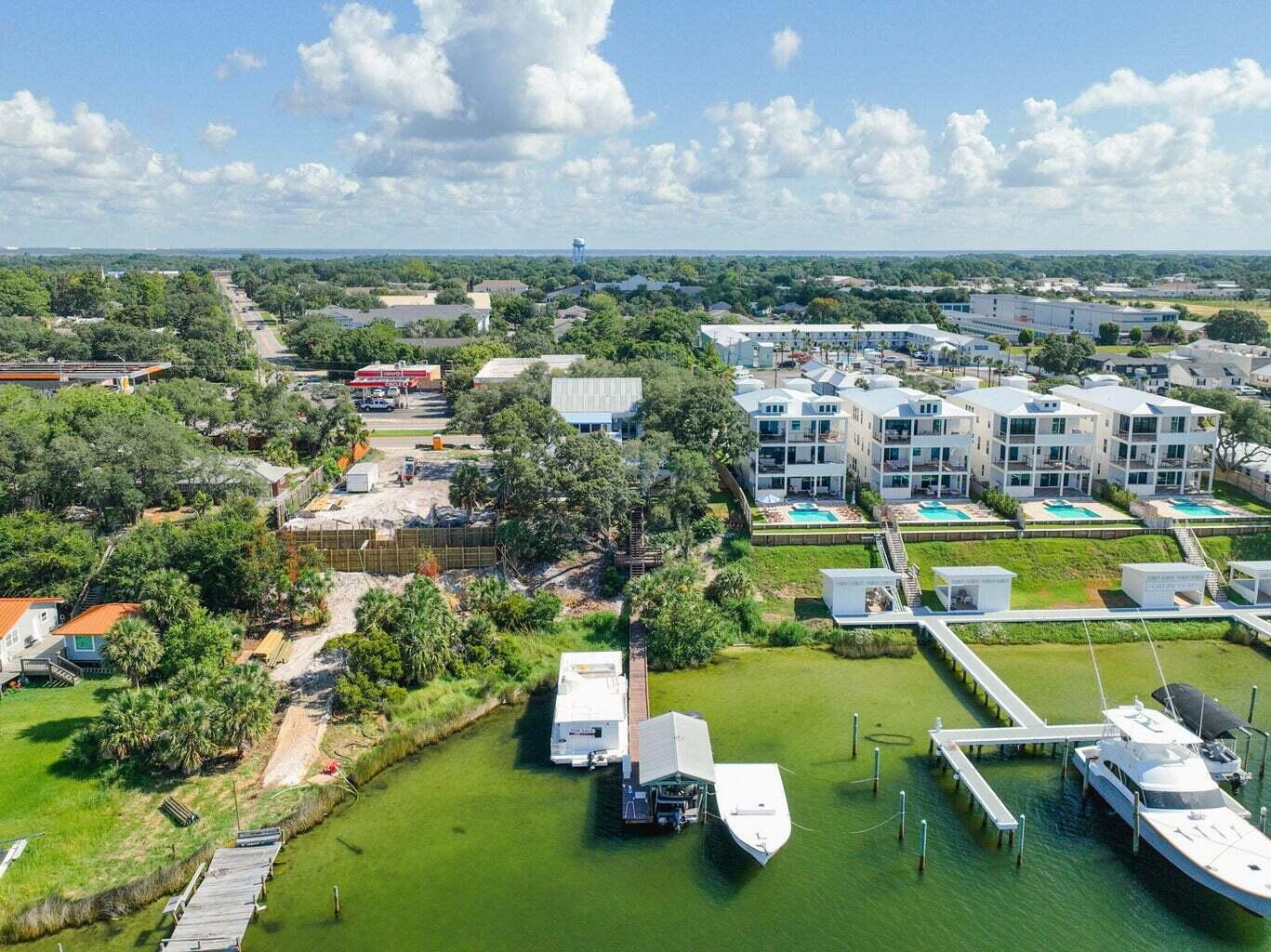 EAST PASS ADDN TO DESTIN - Residential