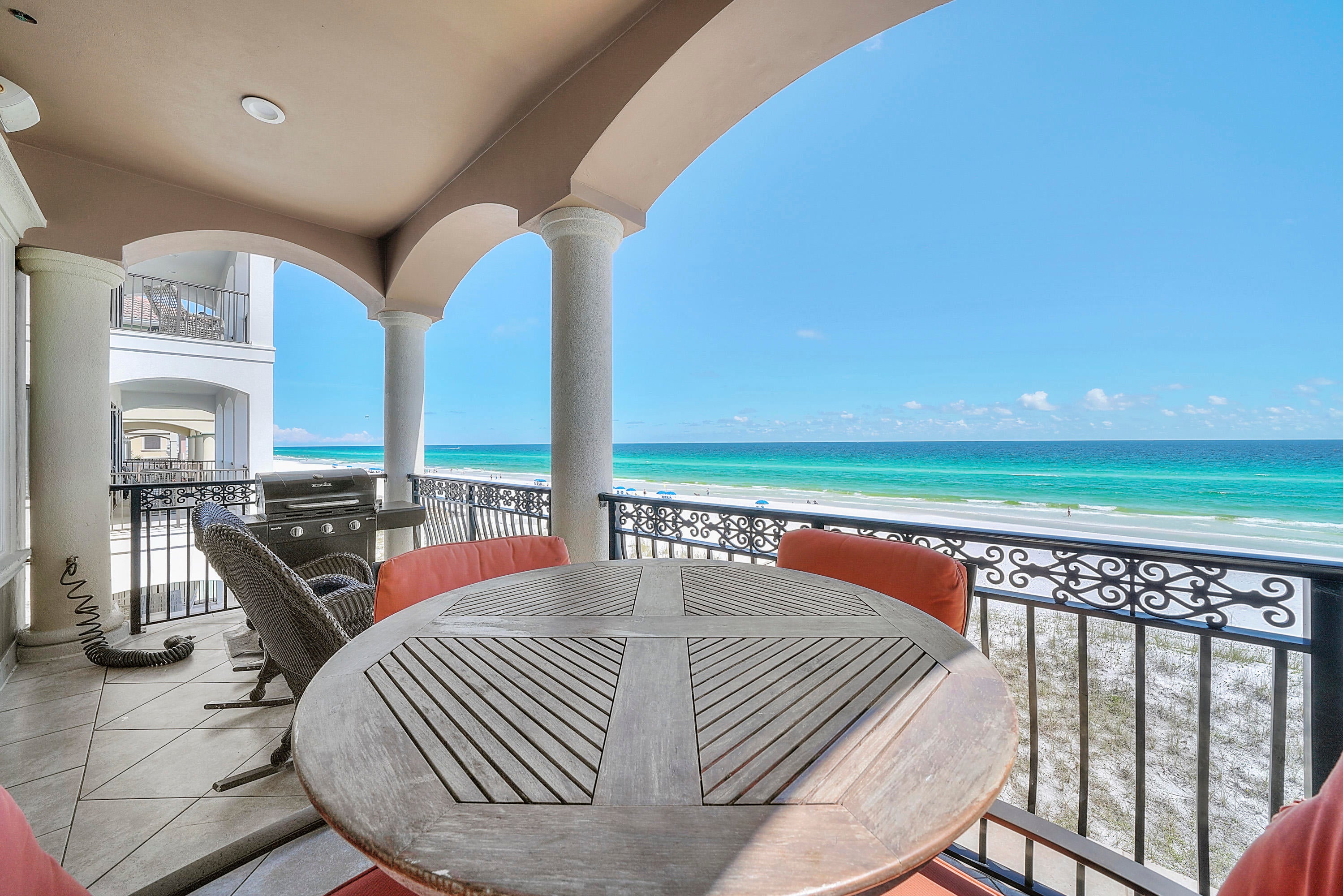 DESTINY BY THE SEA - Residential