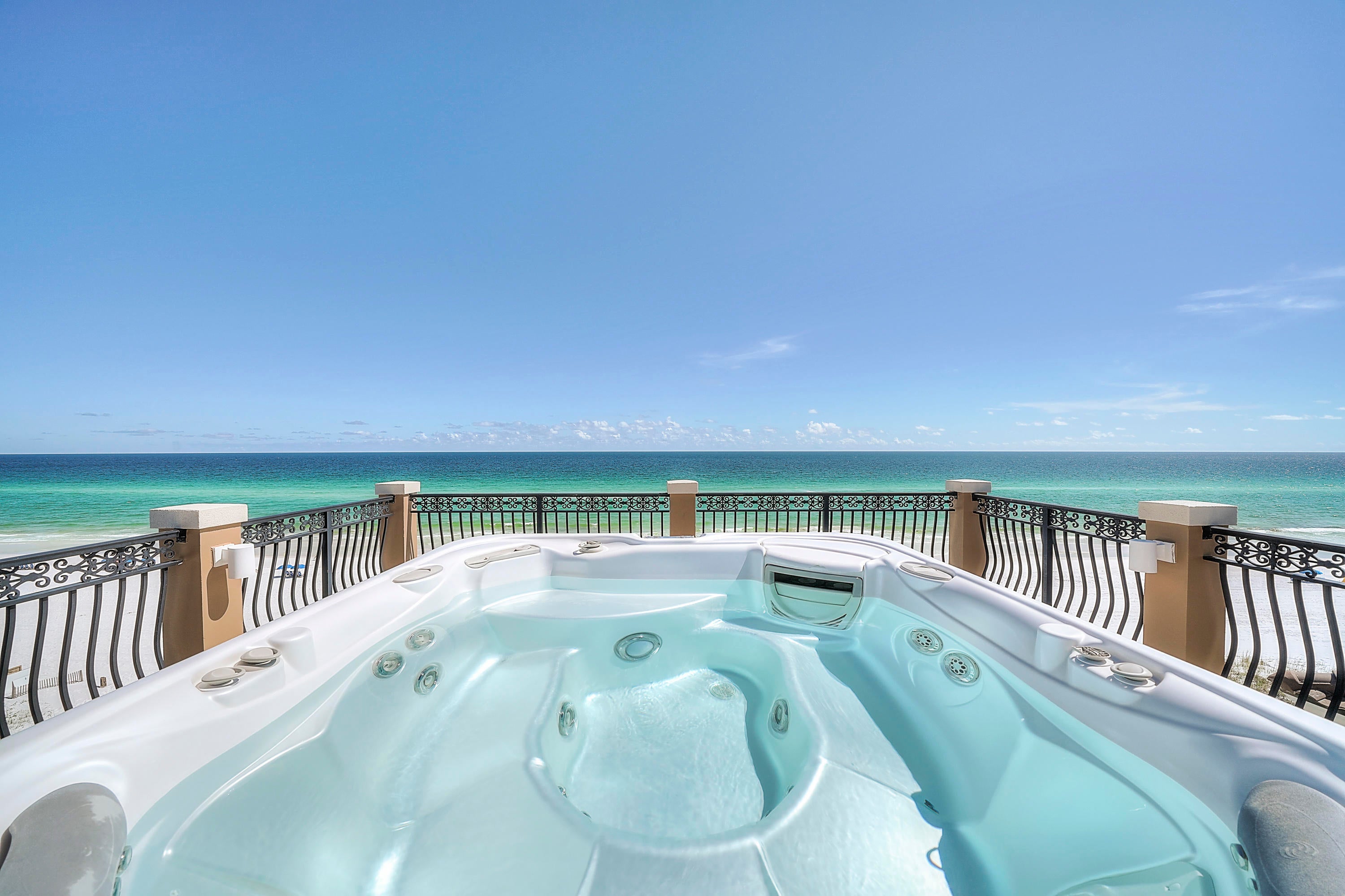 DESTINY BY THE SEA - Residential